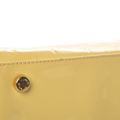 Louis Vuitton Vernis Brea MM Citrine 19 of 22
