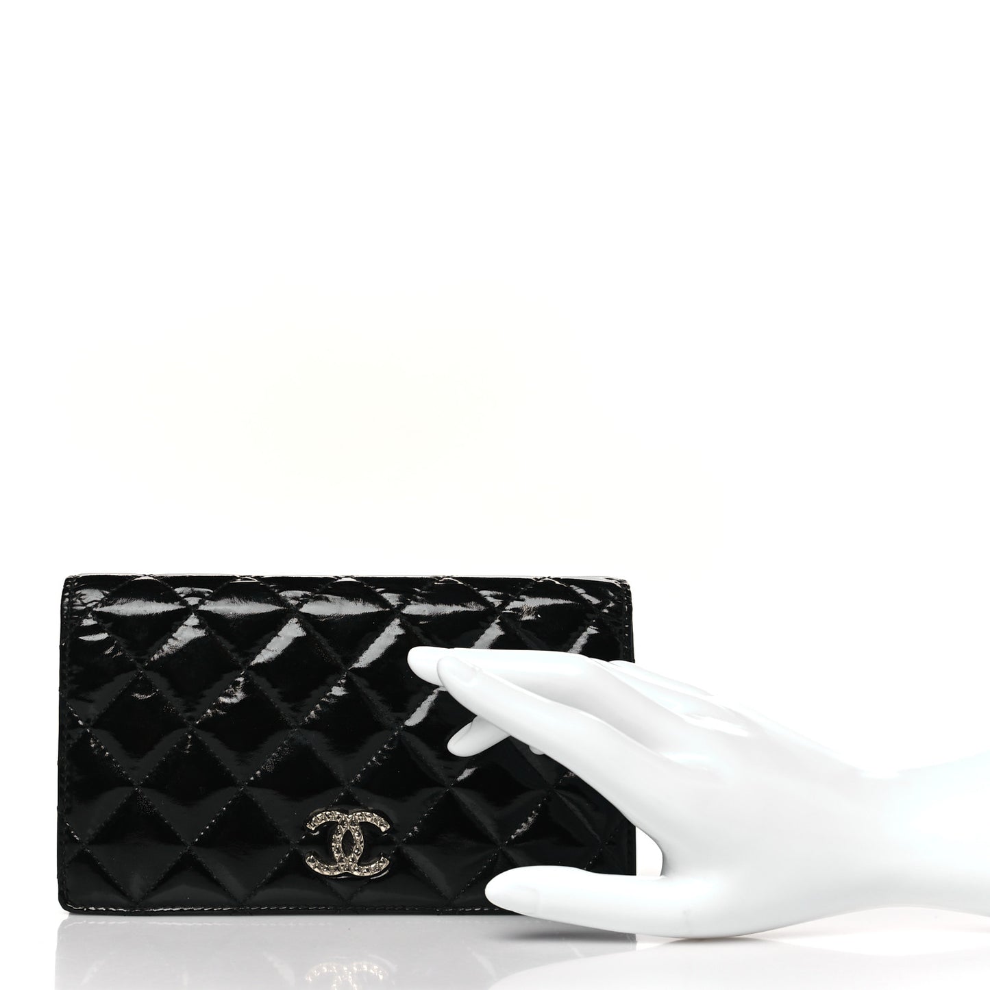 Patent Quilted Brilliant Yen Wallet Black