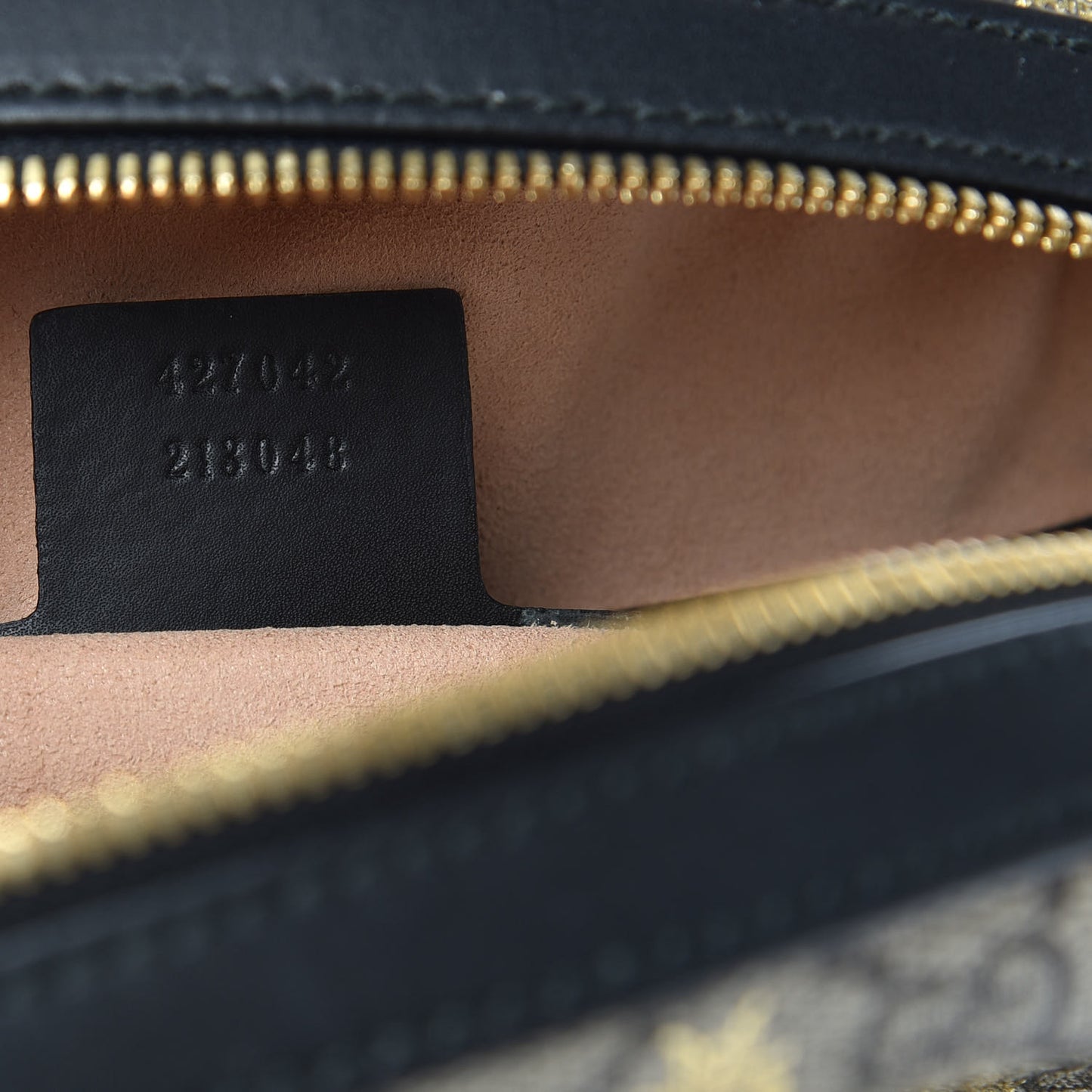 GG Supreme Monogram Bees Print Small Day Backpack Beige Oro Black