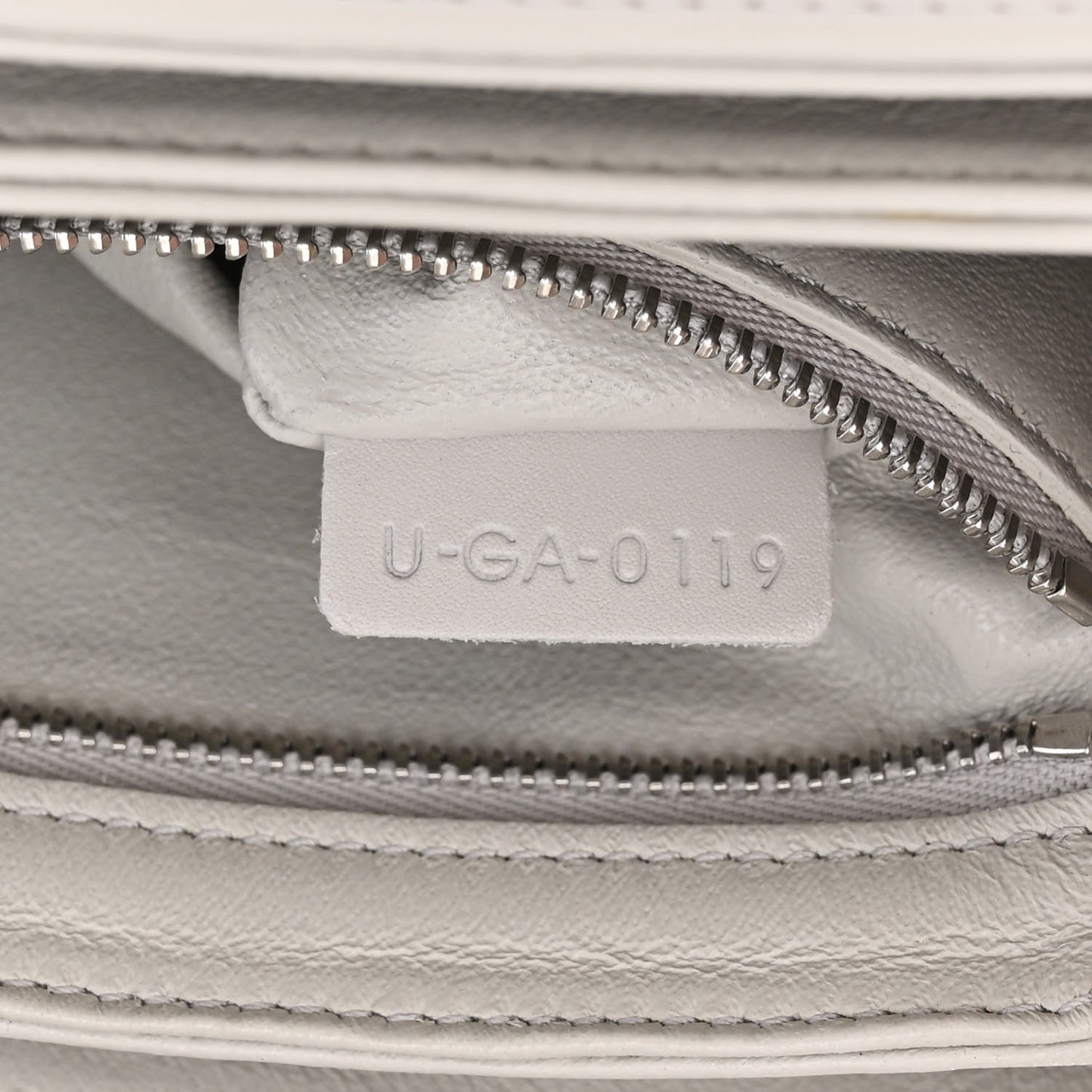 Shiny Calfskin Medium C Bag Pale Grey