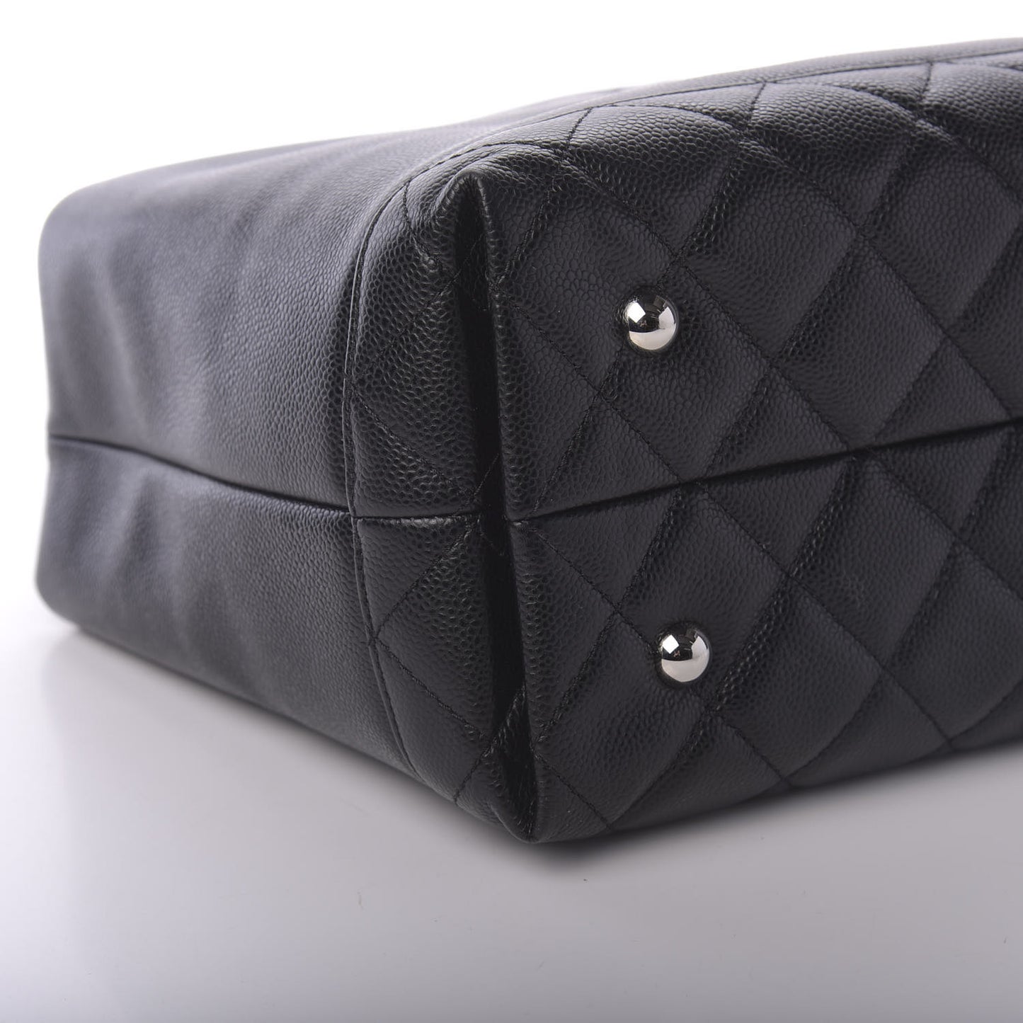 Soft Caviar CC Medium Top Handle Tote Black