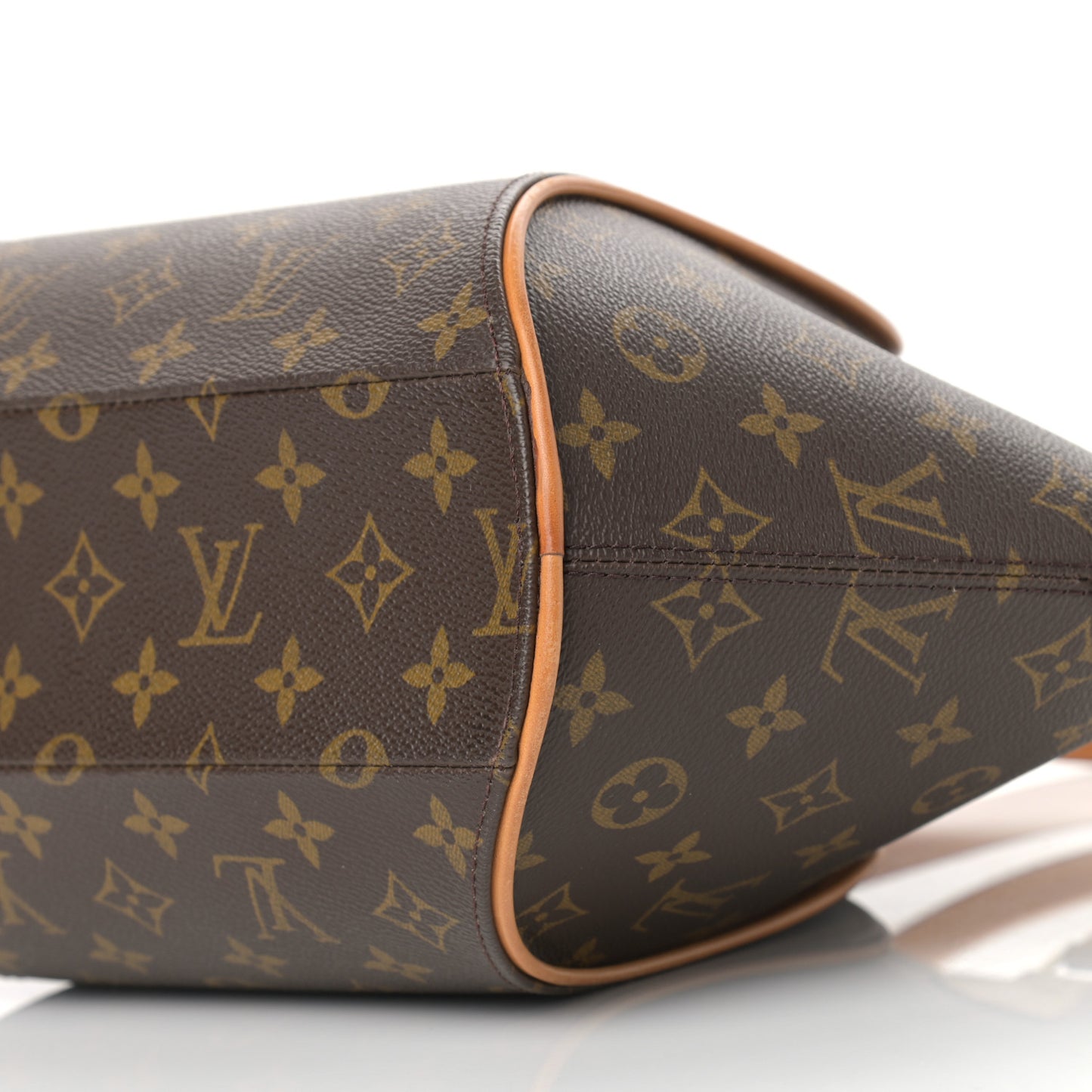 Monogram Ellipse MM