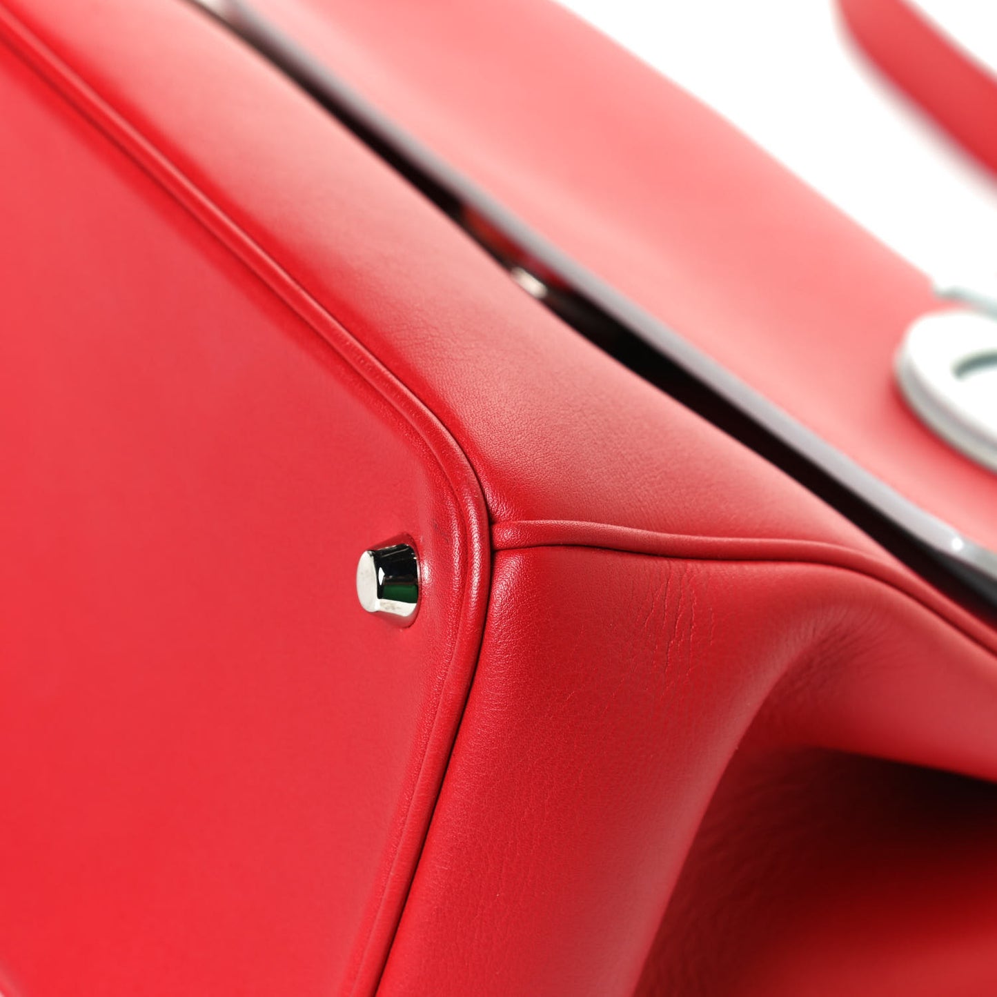 Smooth Calfskin Small Be Dior Flap Red