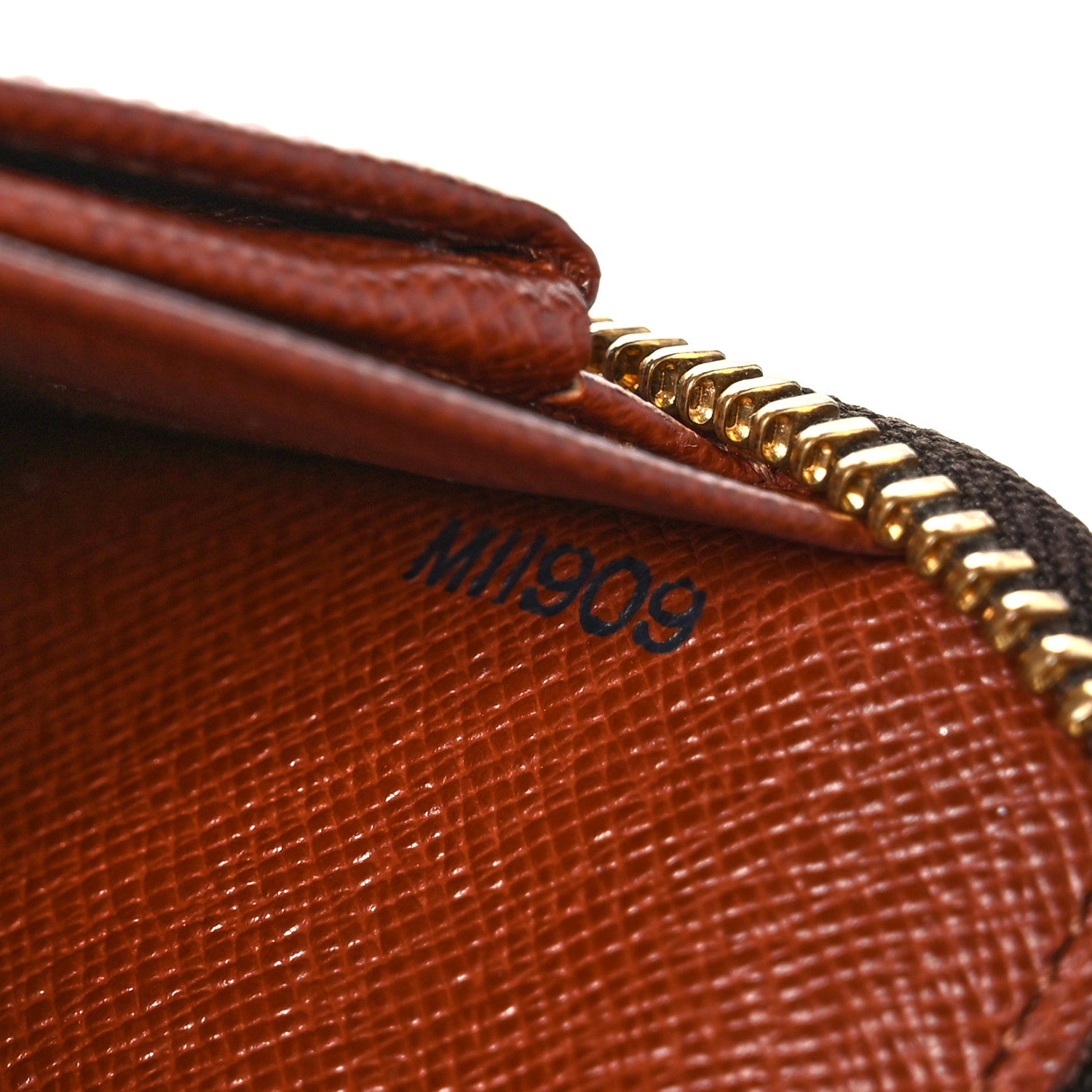 Louis Vuitton Monogram Poche Escapade Organizer Wallet 7 of 14
