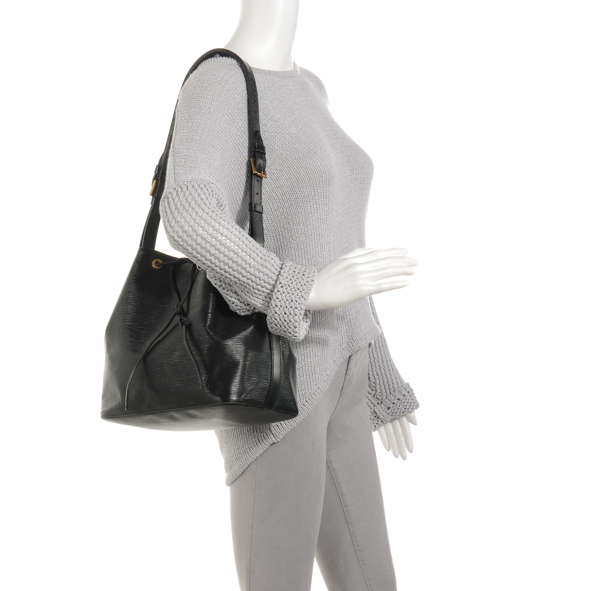 Louis Vuitton Epi Petit Noe Noir 2 of 10