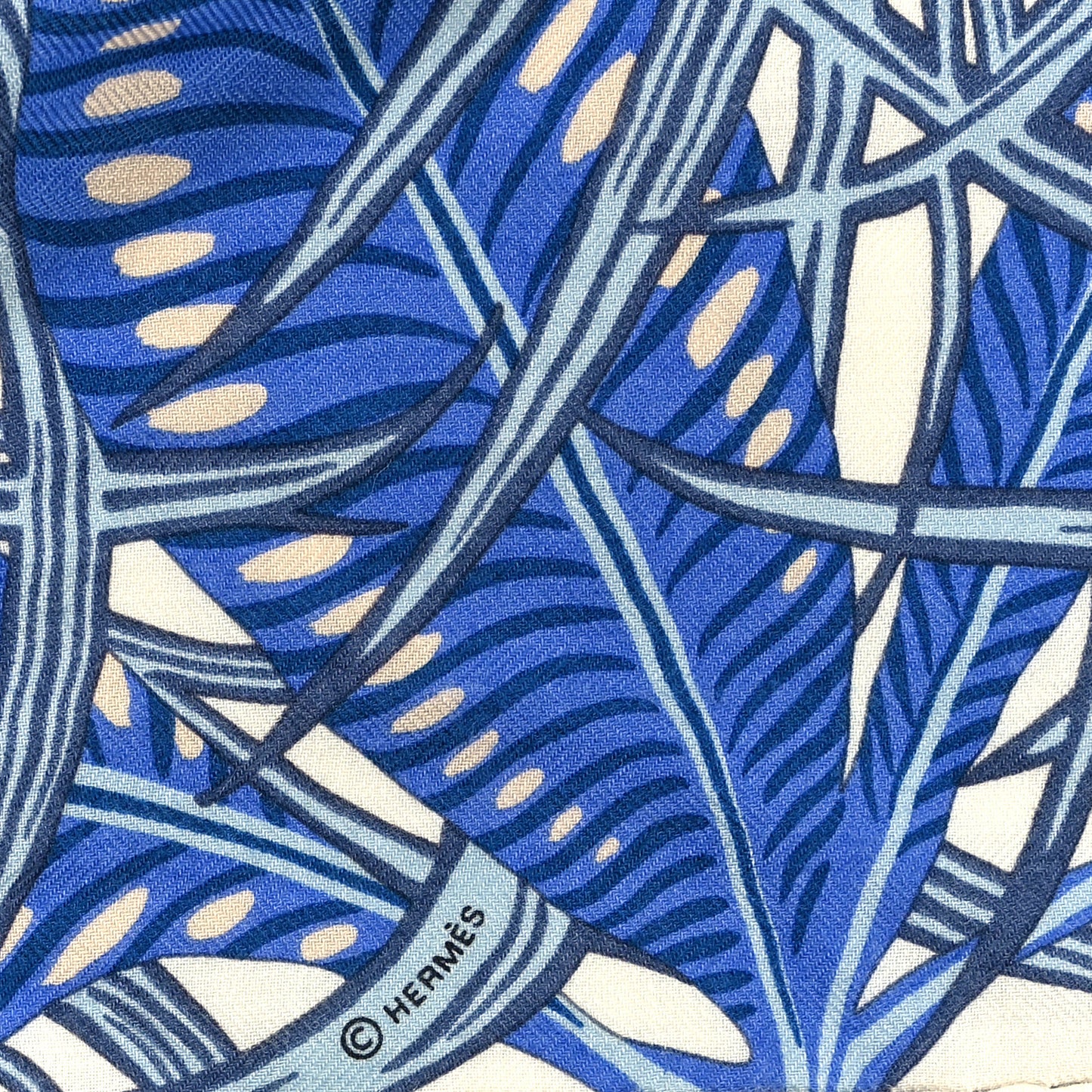 Cashmere Silk Jaguar Quetzal Shawl 140 Bleu Jean Abricot Gris