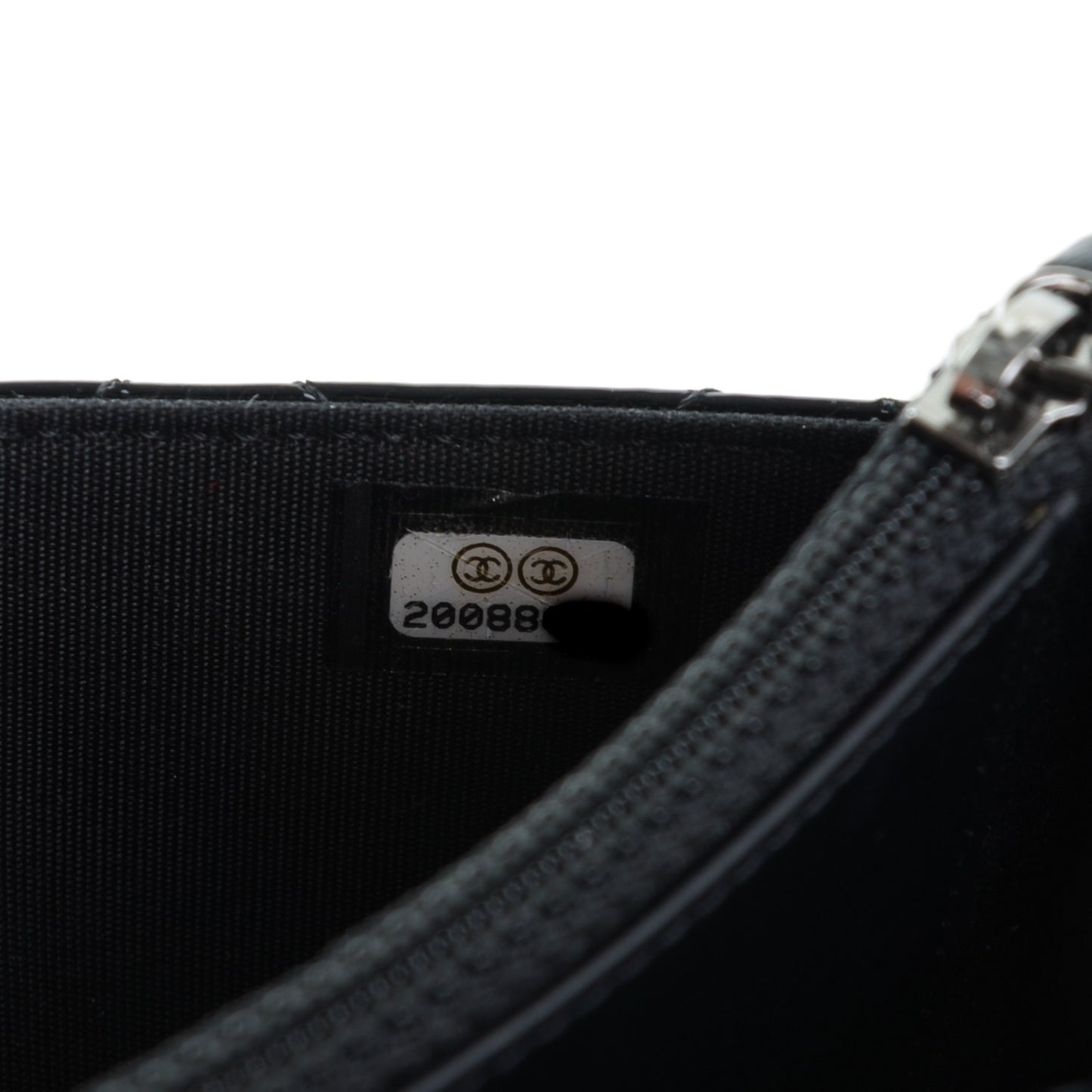 Patent Quilted Brilliant Wallet On Chain WOC Black