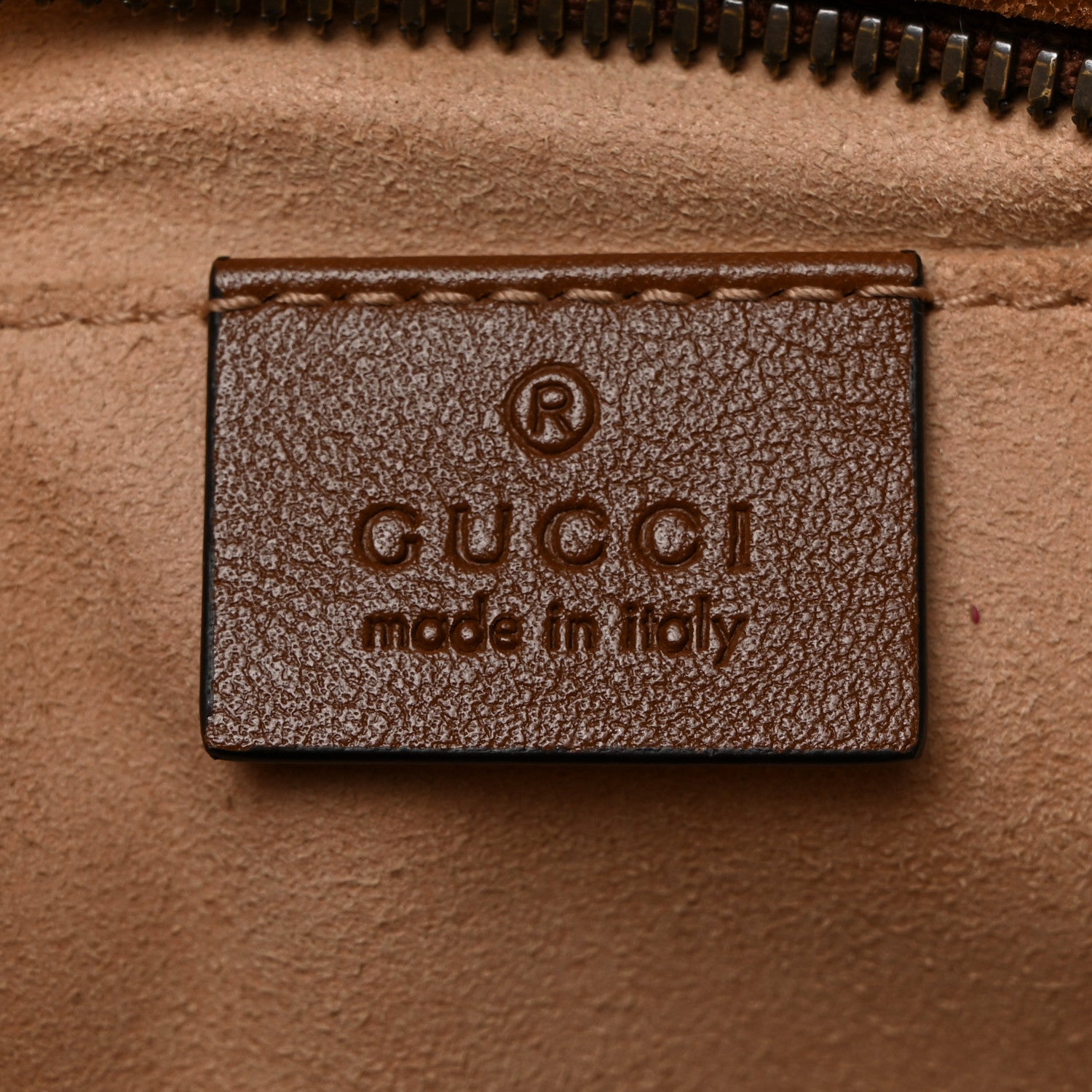 Gucci Glazed Calfskin Matelasse Diagonal Small GG Marmont Chain Shoulder Bag Cuir 6 of 10