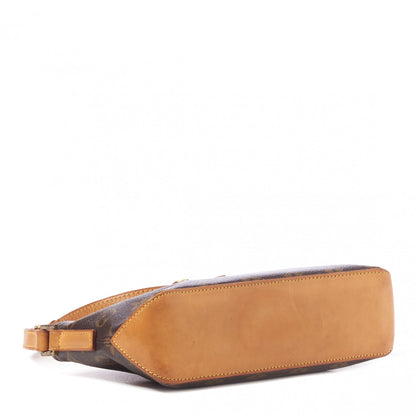 Louis Vuitton Monogram Trotteur 4 of 8