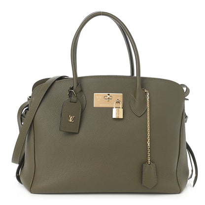 Louis Vuitton Veau Nuage Milla MM Laurier Green 1 of 11