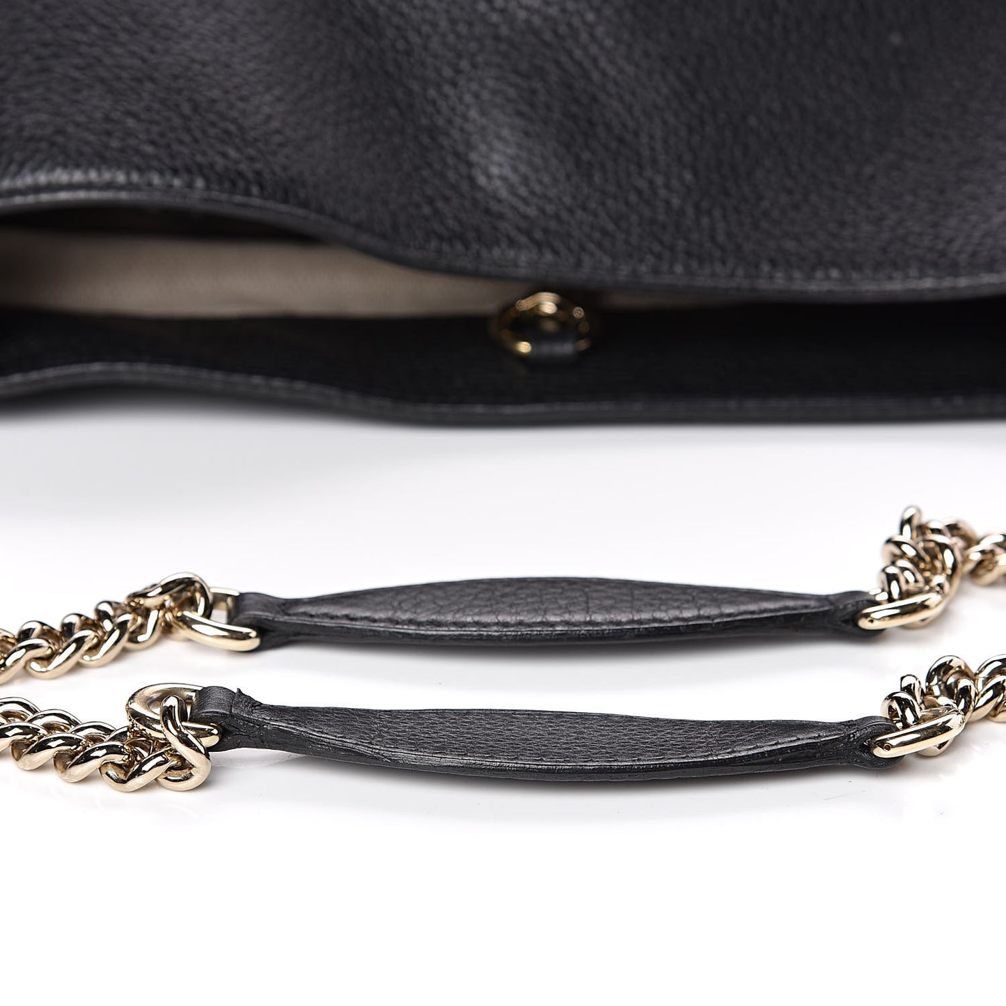 Pebbled Calfskin Large Soho Chain Shoulder Bag Black