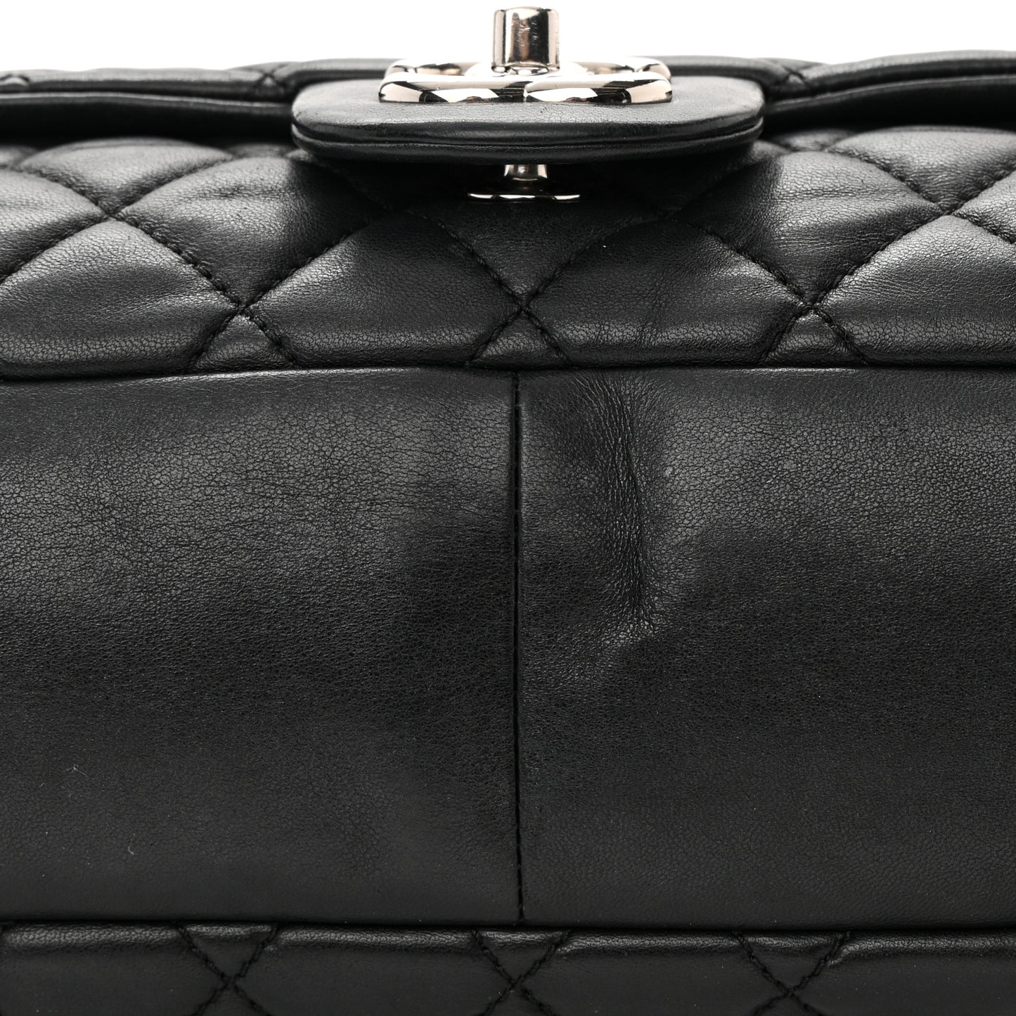 Lambskin Quilted Jumbo Coco Rain Flap Black