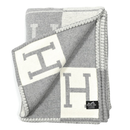Hermes Wool Cashmere Avalon III Blanket Ecru Gris Clair 2 of 3