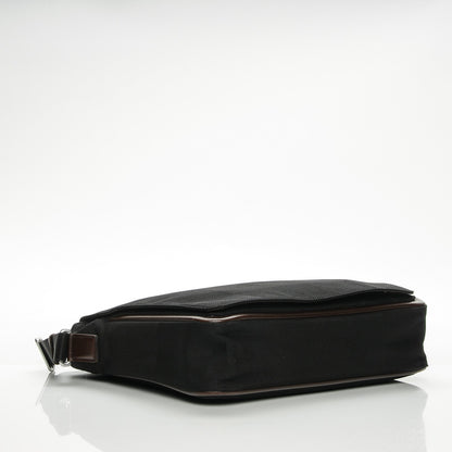 Louis Vuitton Damier Geant Messenger Bag Black 4 of 7
