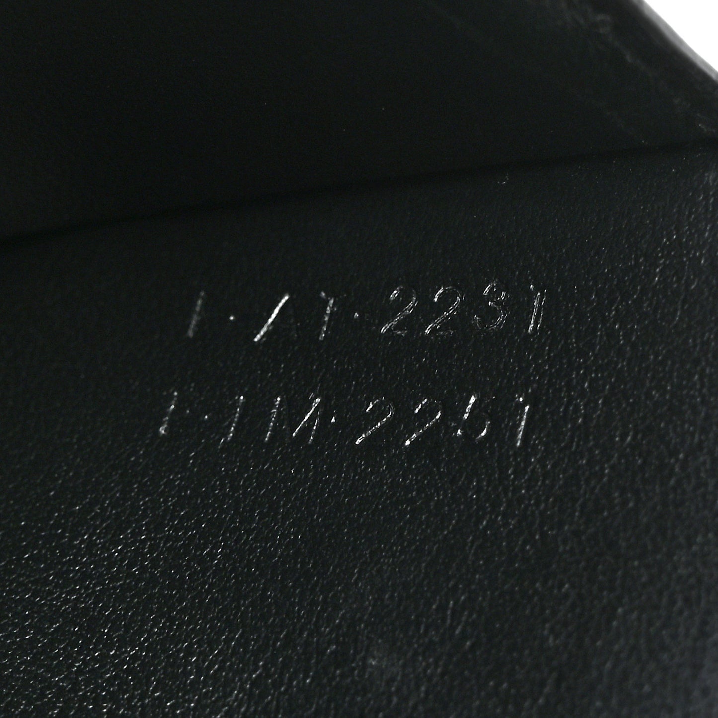 Shiny Smooth Lambskin Small Triomphe Wallet Black