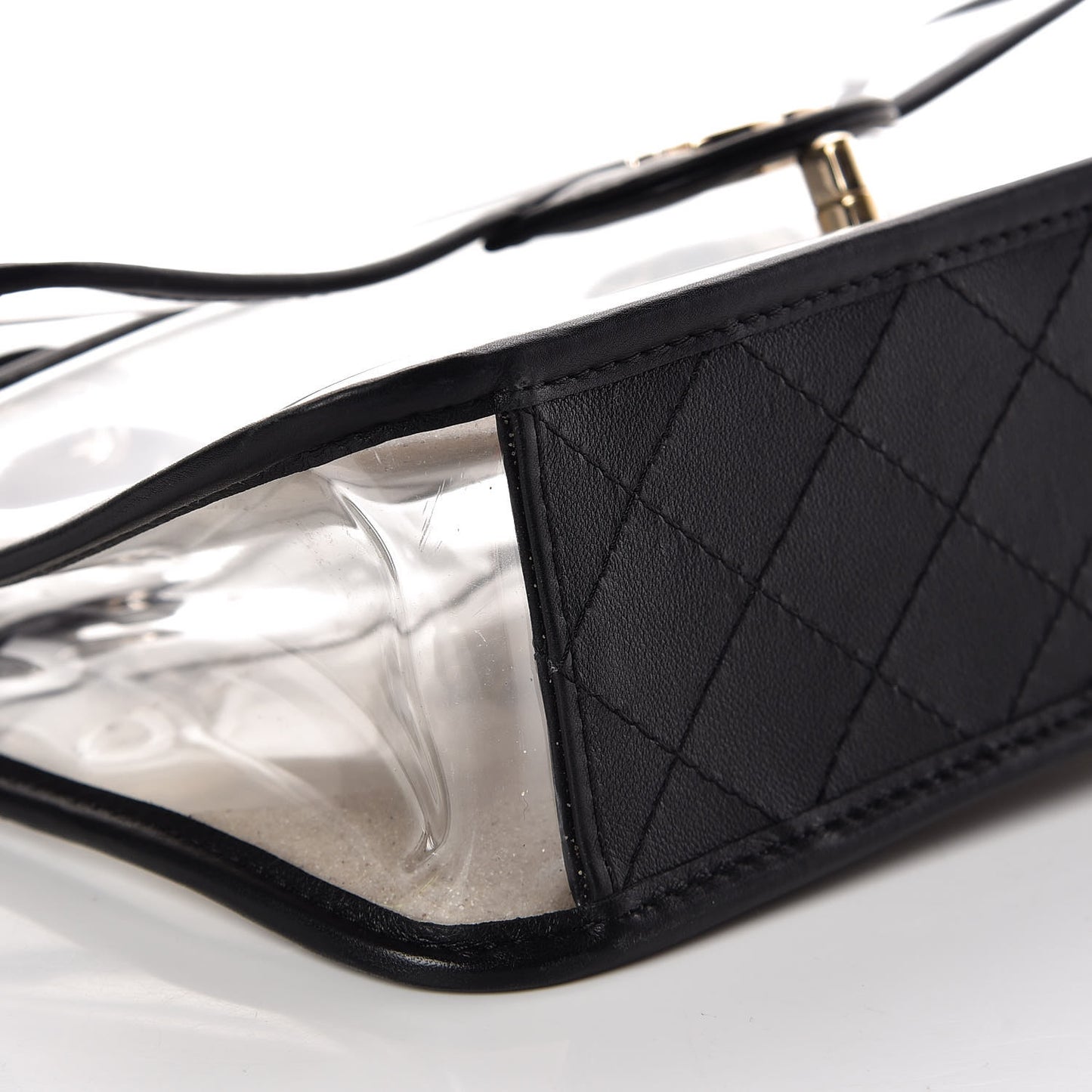 Lambskin PVC Medium Coco Sand Flap Black