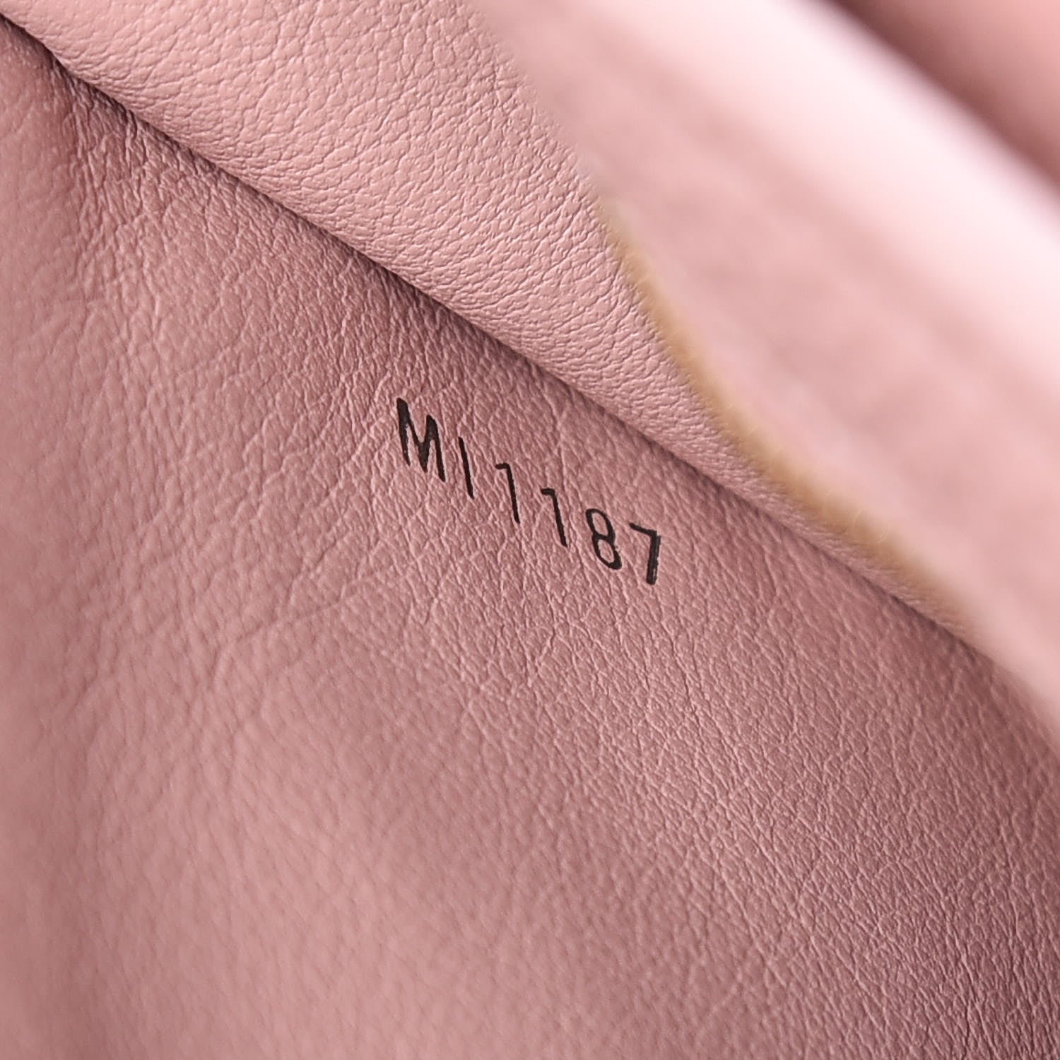 Louis Vuitton Taurillon Embellished Capucines PM Magnolia 8 of 10