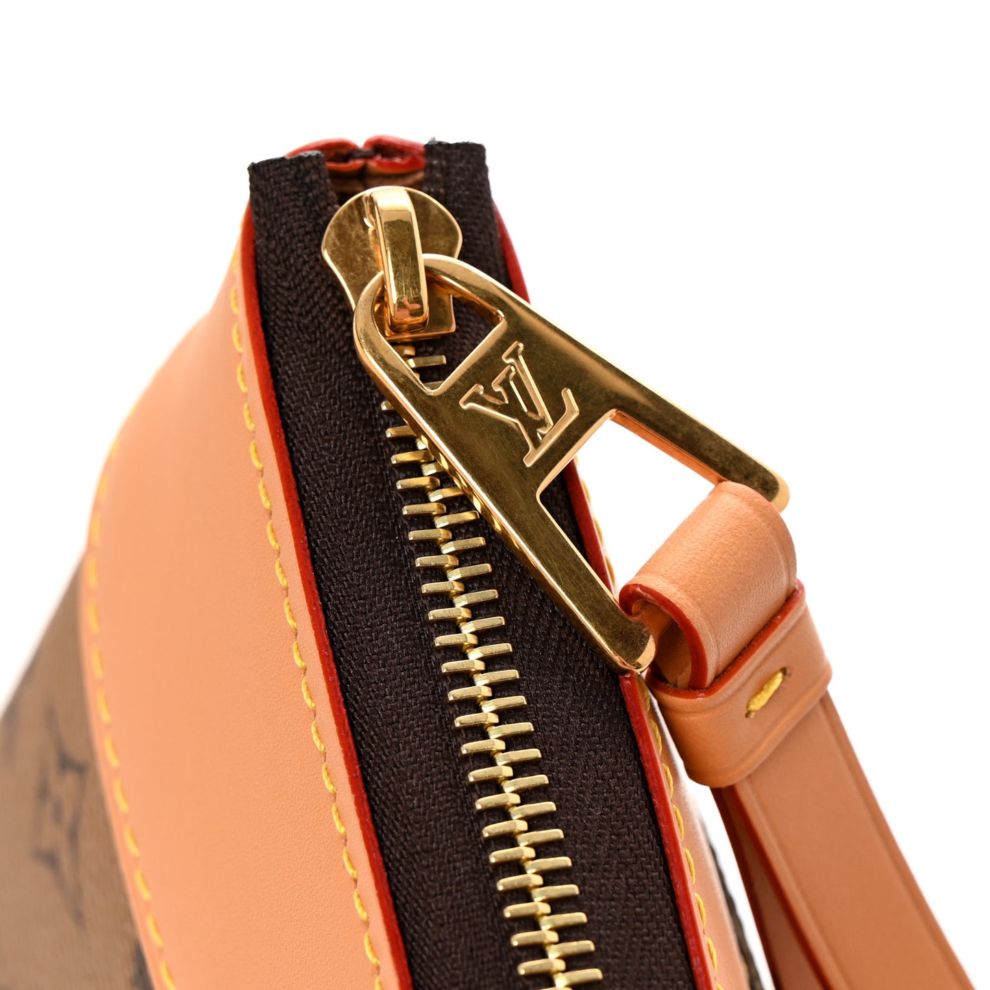 Reverse Monogram Drip Pochette Voyage Souple