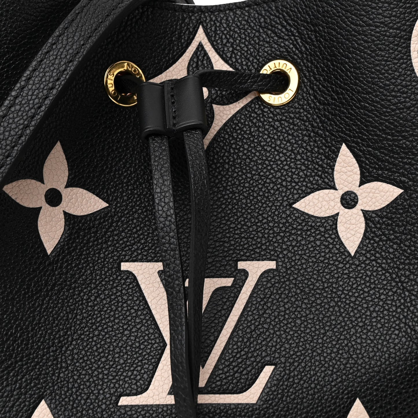 Empreinte Monogram Giant Neonoe MM Black Beige