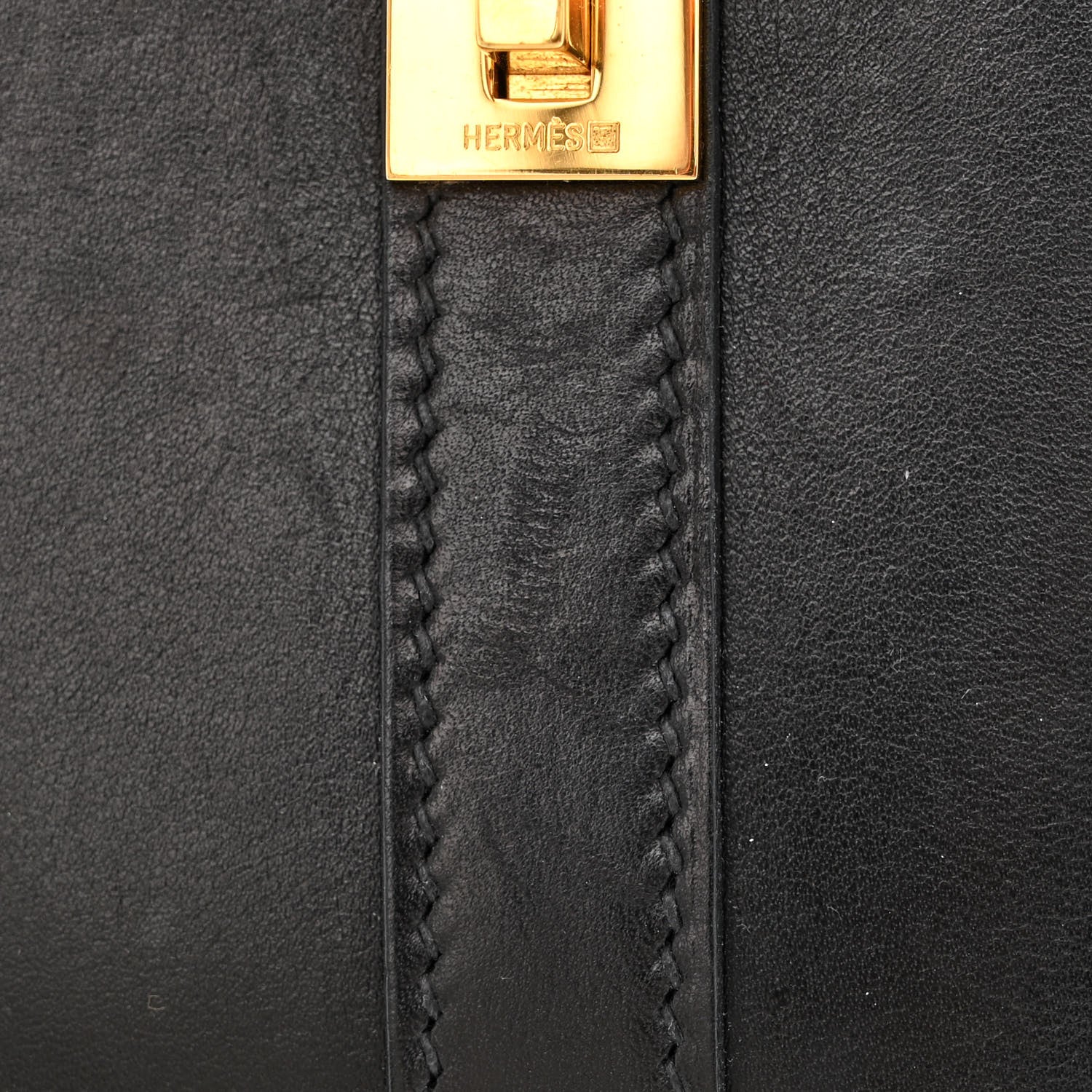 Hermes Box Drag 26 Black 15 of 17