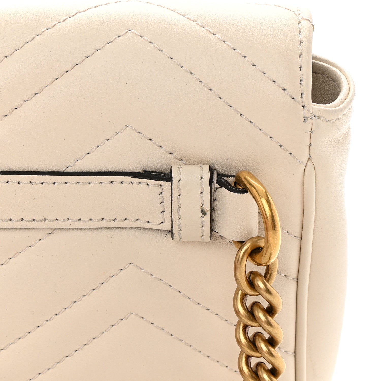 Gucci Calfskin Matelasse Pearly GG Marmont Chain Belt Bag Mystic White 18 of 19