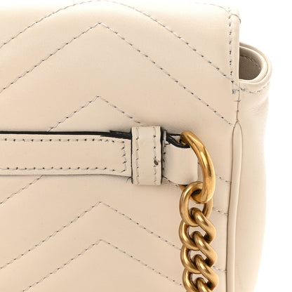 Gucci Calfskin Matelasse Pearly GG Marmont Chain Belt Bag Mystic White 18 of 19