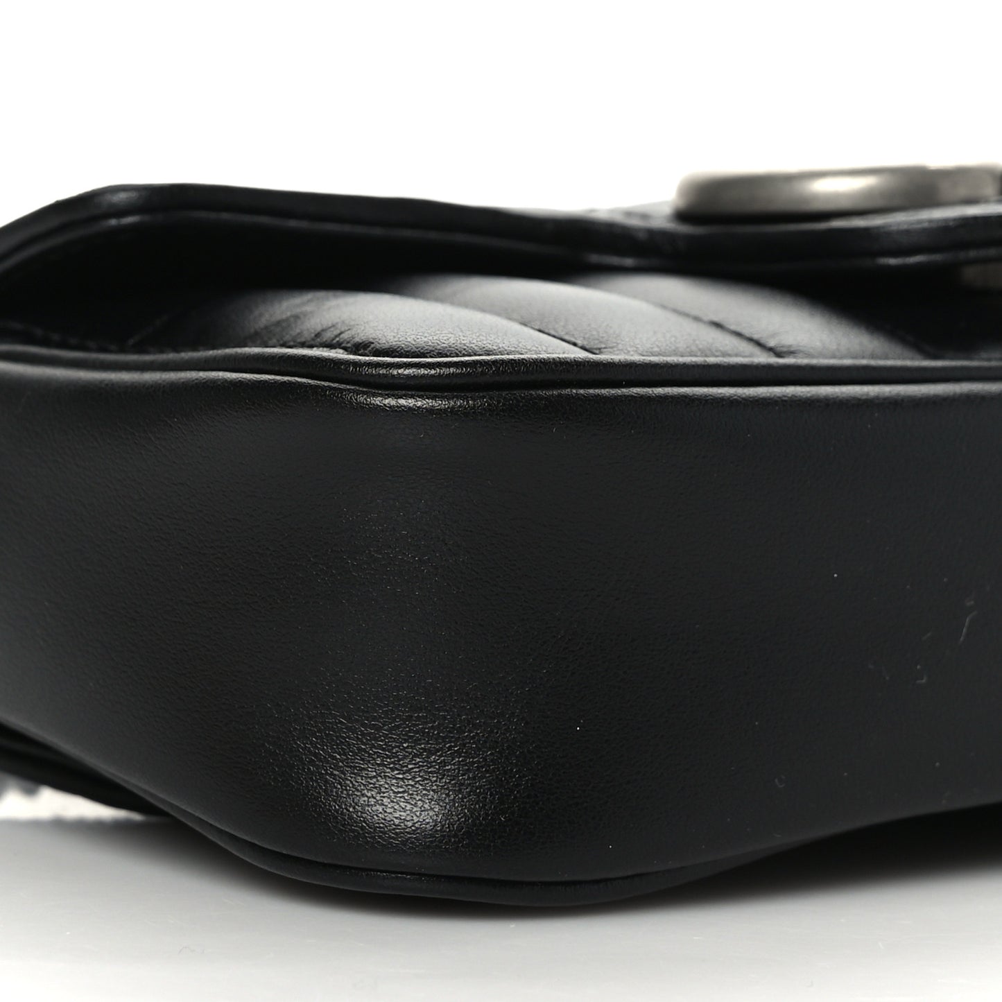 Calfskin Matelasse Aria Super Mini GG Marmont Shoulder Bag Black