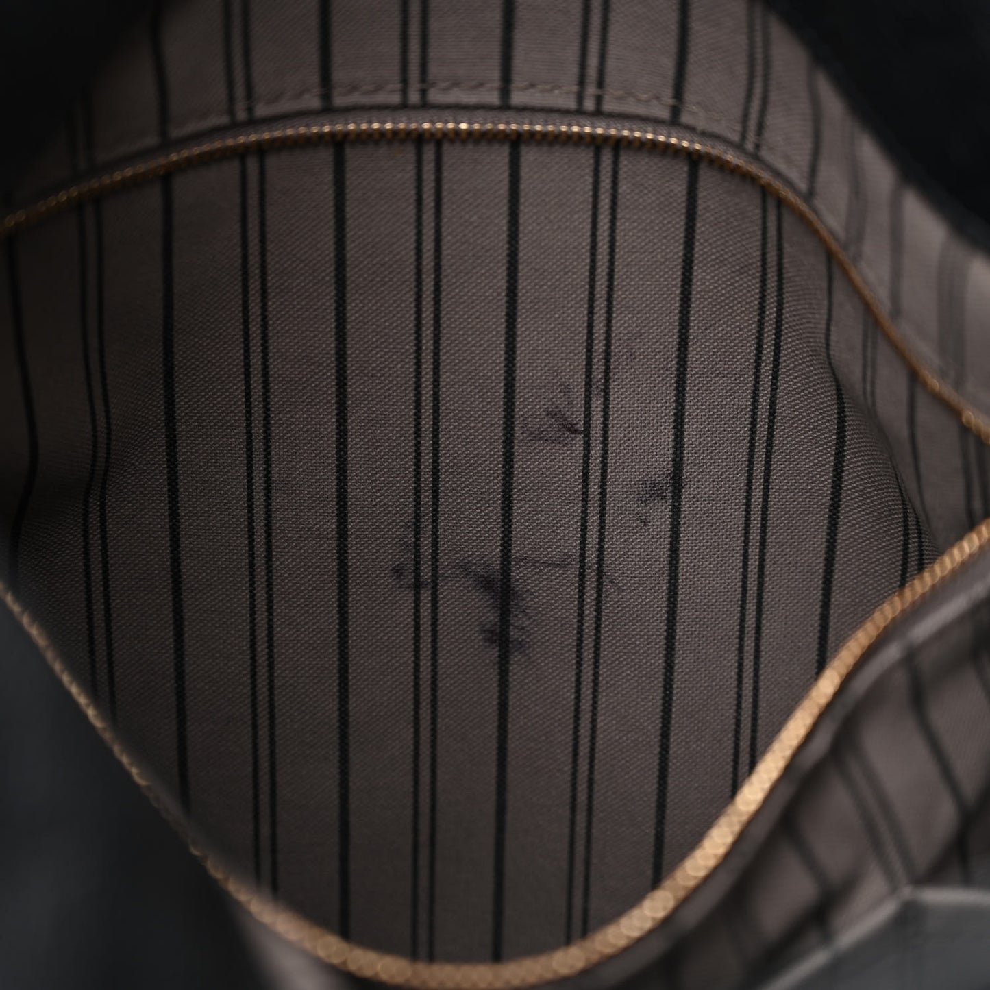 Empreinte Artsy MM Black