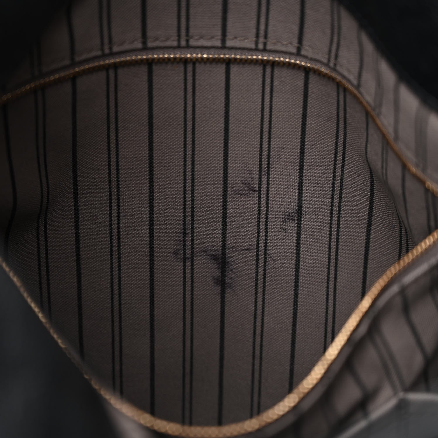 Louis Vuitton Empreinte Artsy MM Black 12 of 12