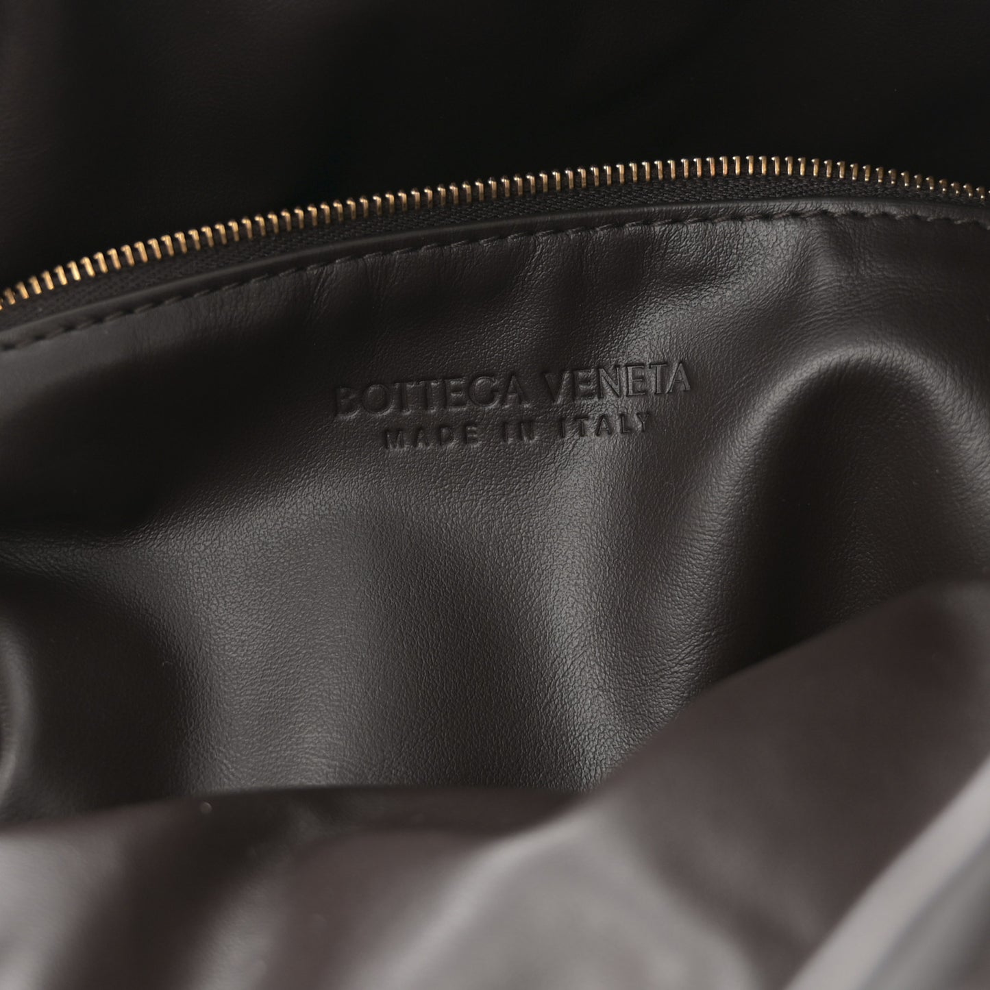 Calfskin Intrecciato Large Hop Ebano