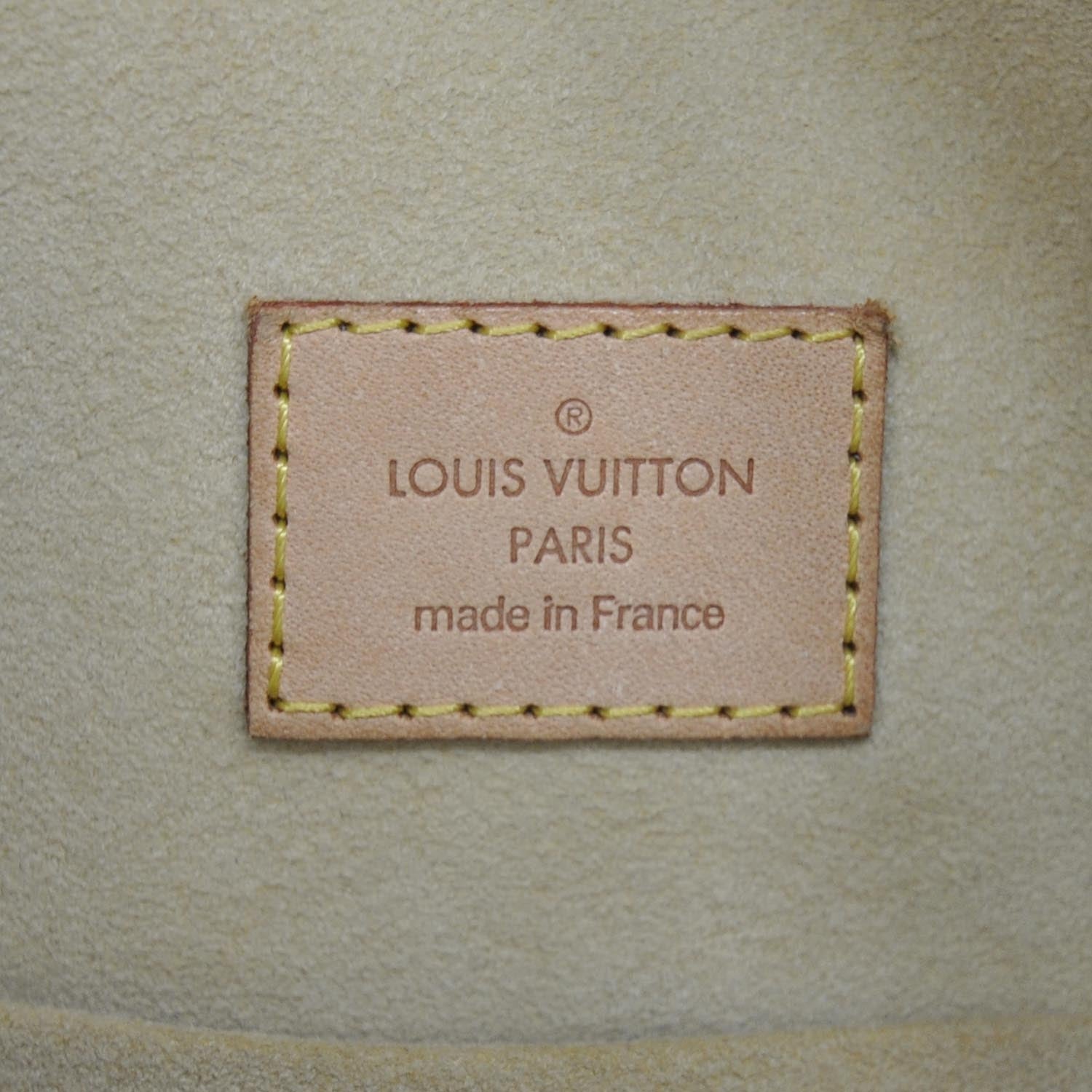 Louis Vuitton Monogram Manhattan GM 7 of 10