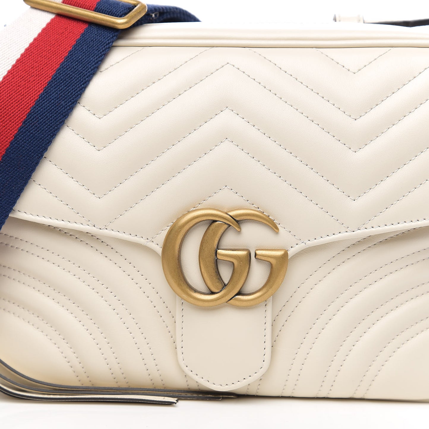 Calfskin Matelasse Sylvie Web Small GG Marmont Top Handle Shoulder Bag White