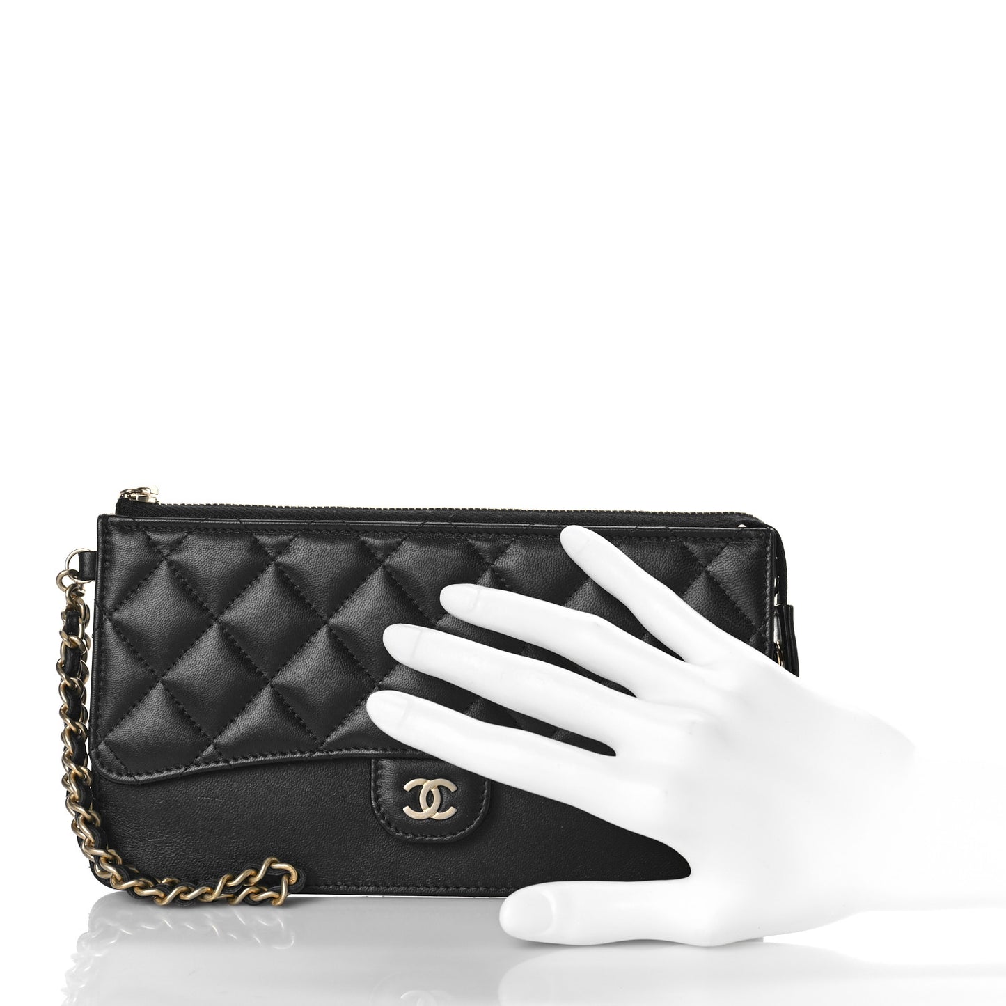 Lambskin Quilted Classic Pouch With Handle Black