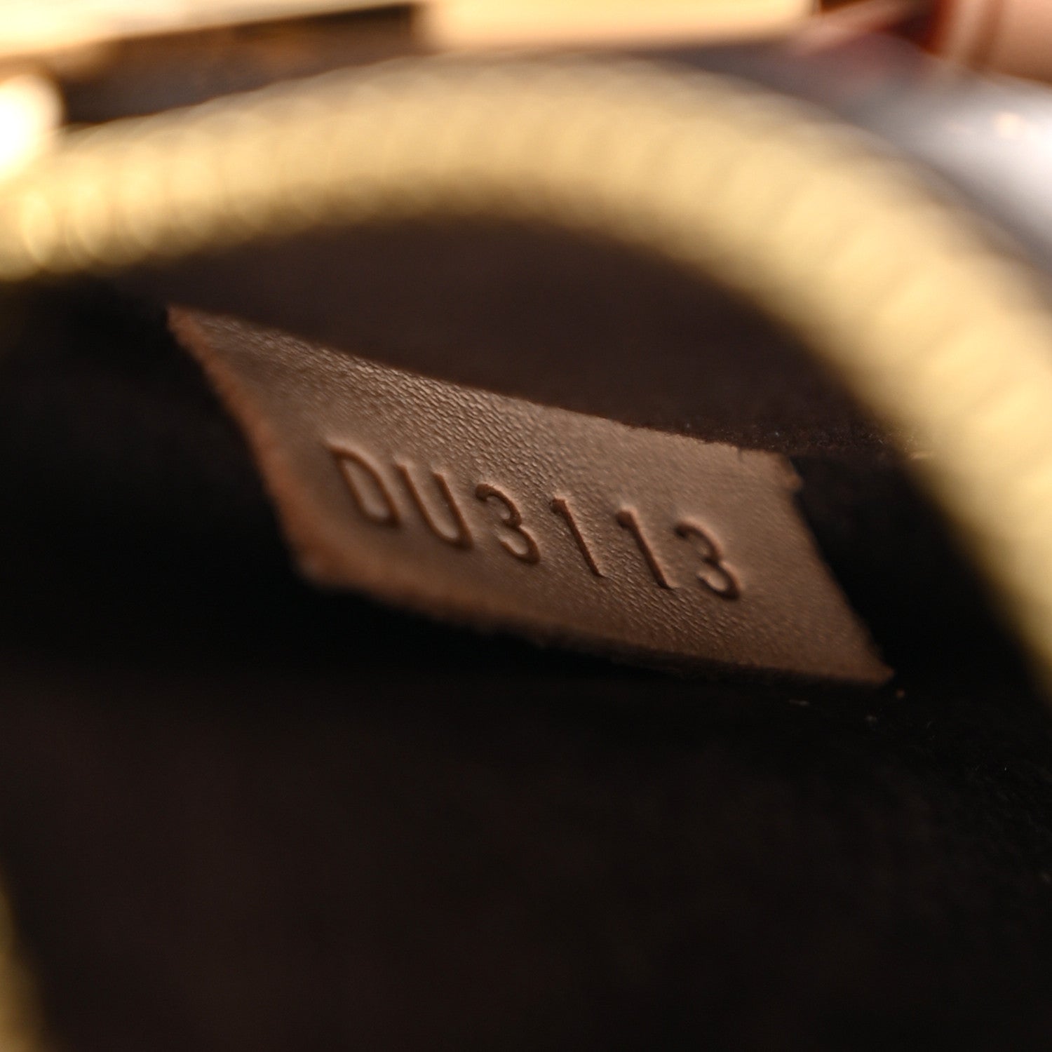Louis Vuitton Monogram Pochette Metis 7 of 11