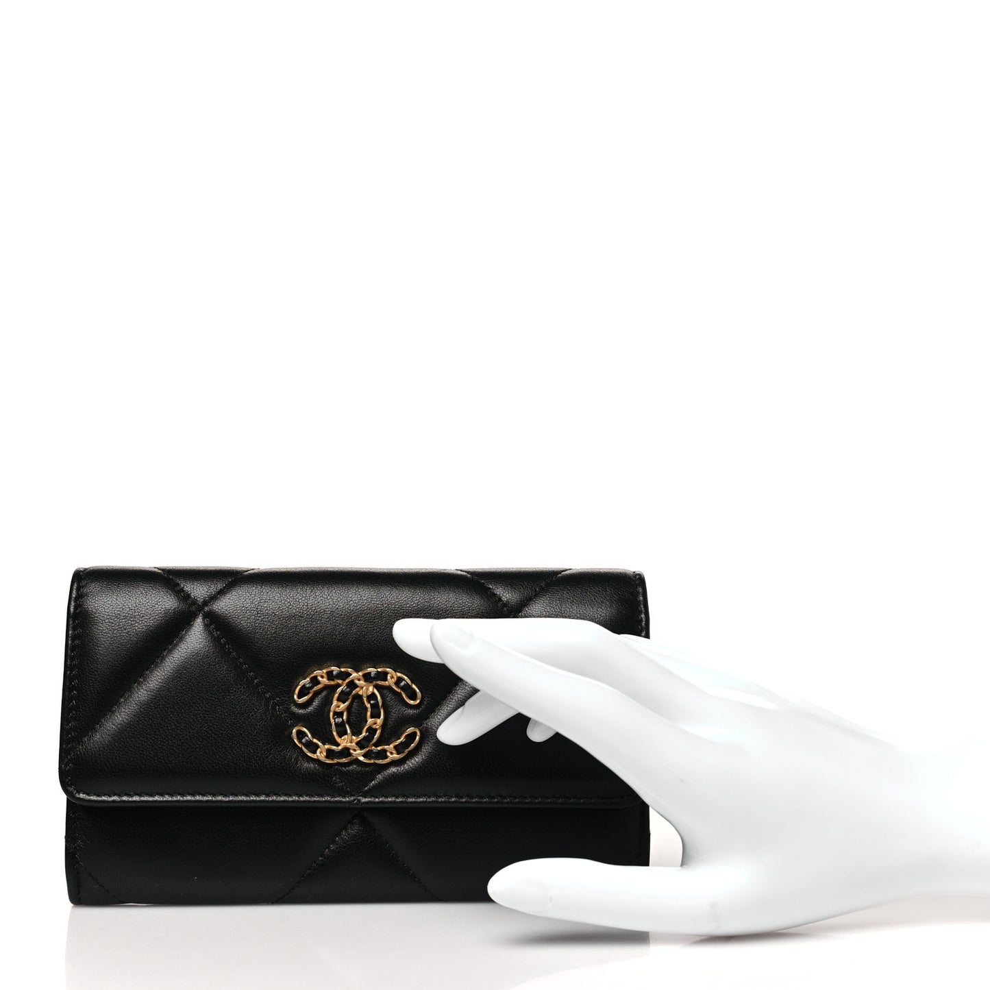 Lambskin Quilted Chanel 19 Flap Wallet Black