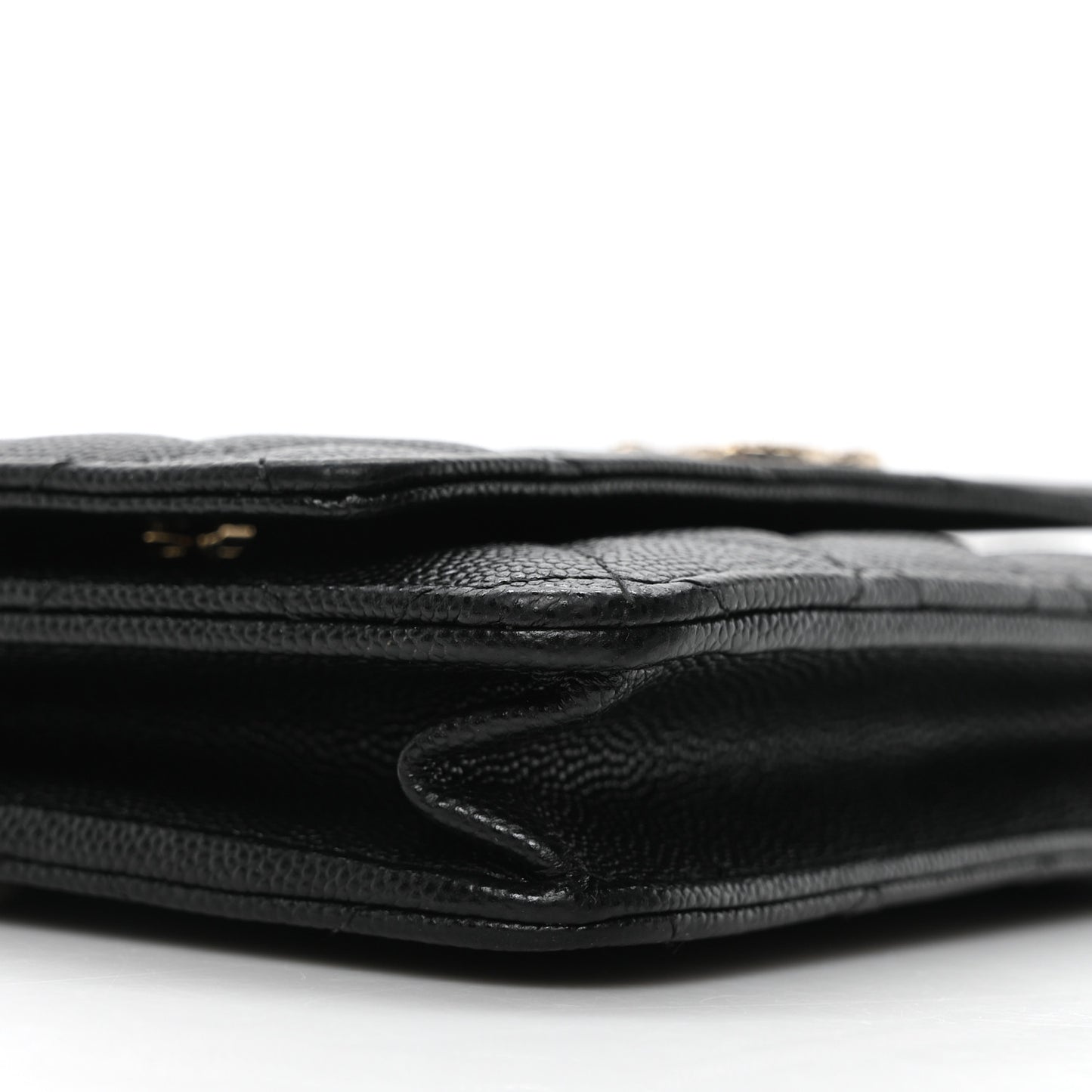 Shiny Caviar Quilted Strass CC Wallet On Chain WOC Black
