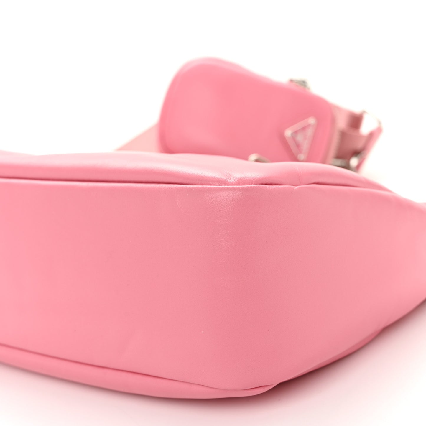 Nappa Soft Padded Re-Edition 2005 Shoulder Bag Geranio