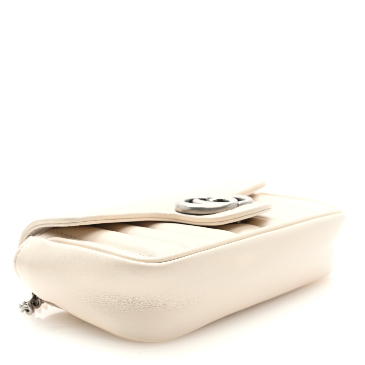 Calfskin Matelasse Aria Super Mini GG Marmont Shoulder Bag Mystic White