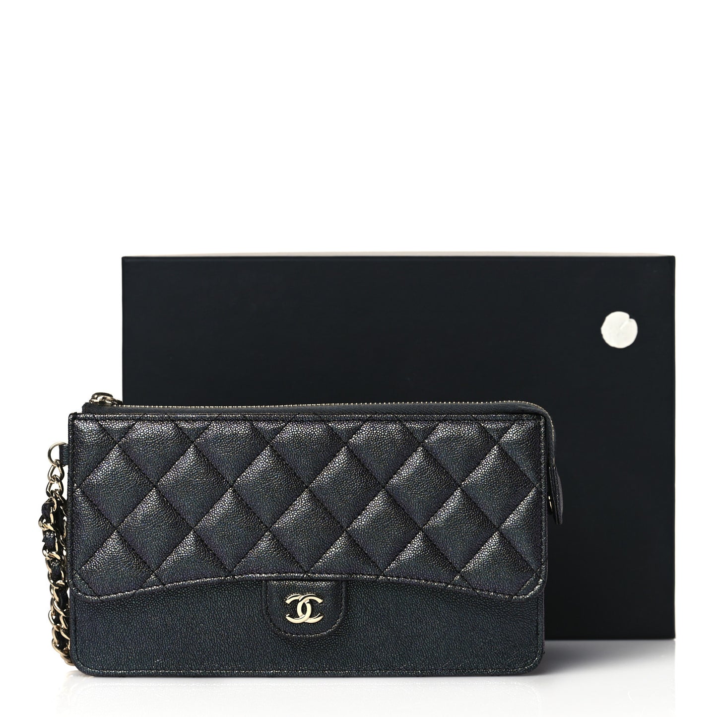 Iridescent Caviar Quilted Classic Pouch With Handle Black