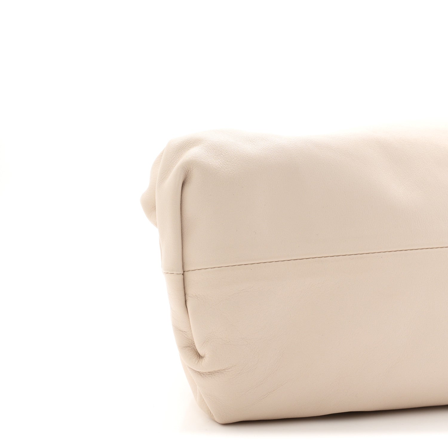 Bottega Veneta Smooth Butter Calf The Pouch Oversized Clutch Plaster 9 of 10
