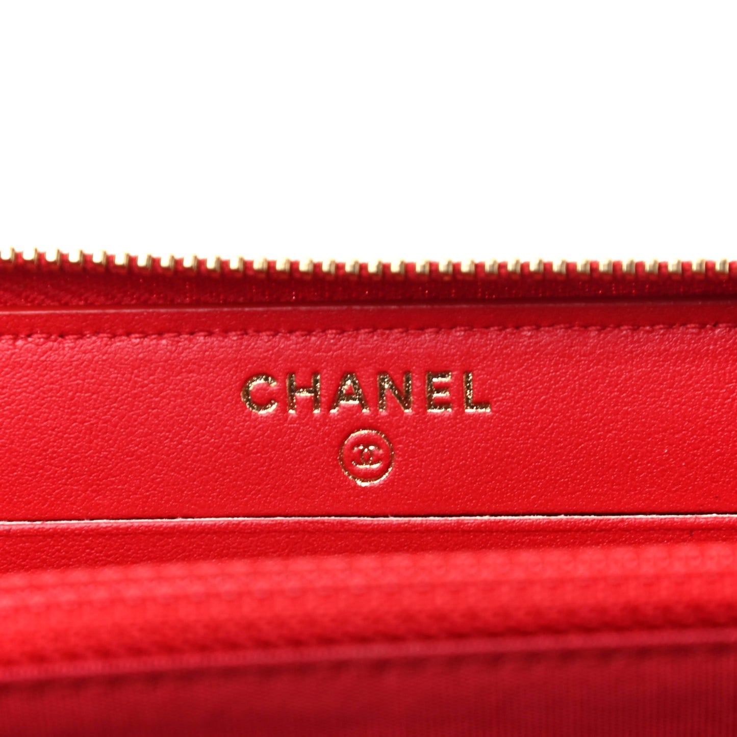 Caviar Quilted Medium Filigree Zip Around Wallet Dark Red