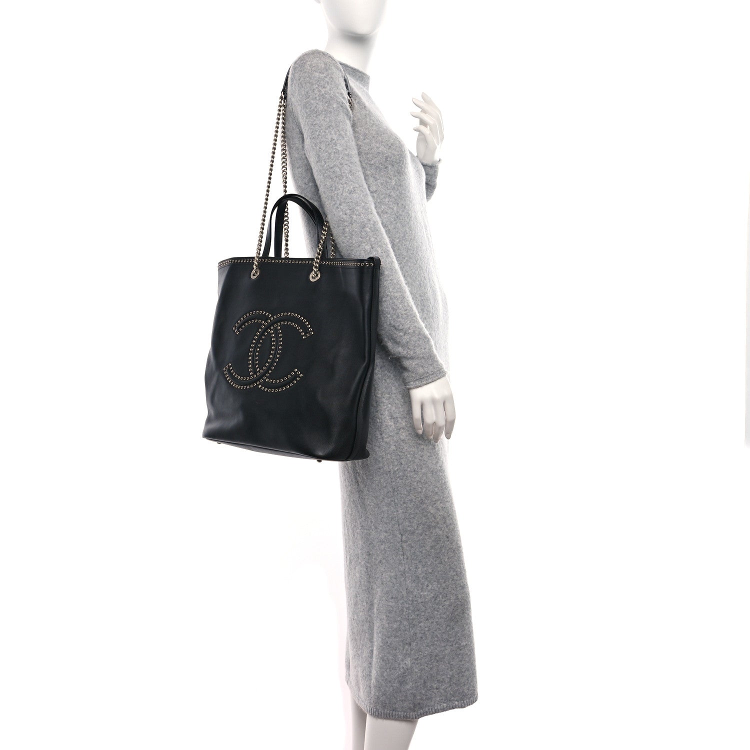 Chanel Grained Calfskin Large Coco Eyelets Shopping Tote Black 2 of 11