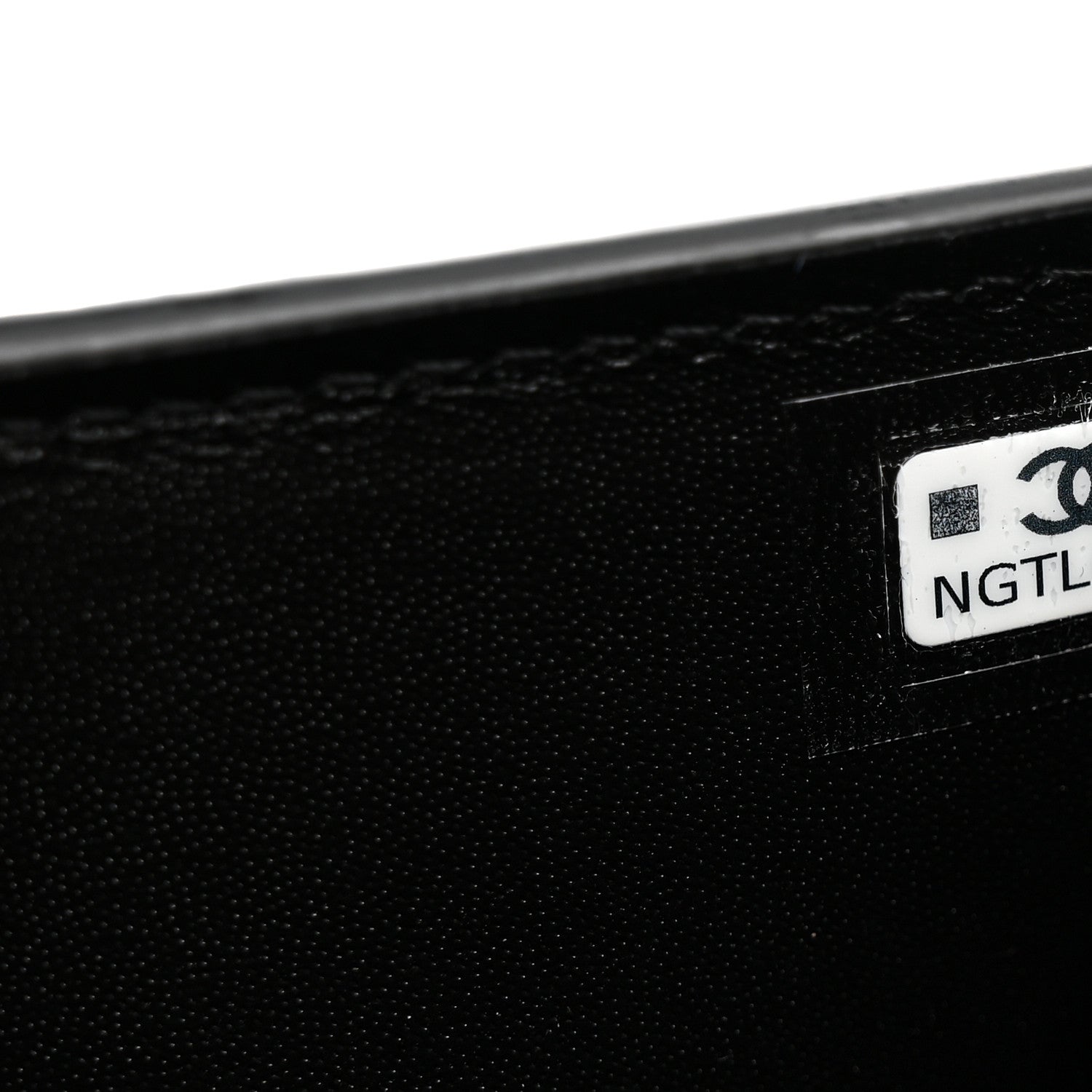Chanel Lizard Embossed Compact Wallet Black 7 of 8