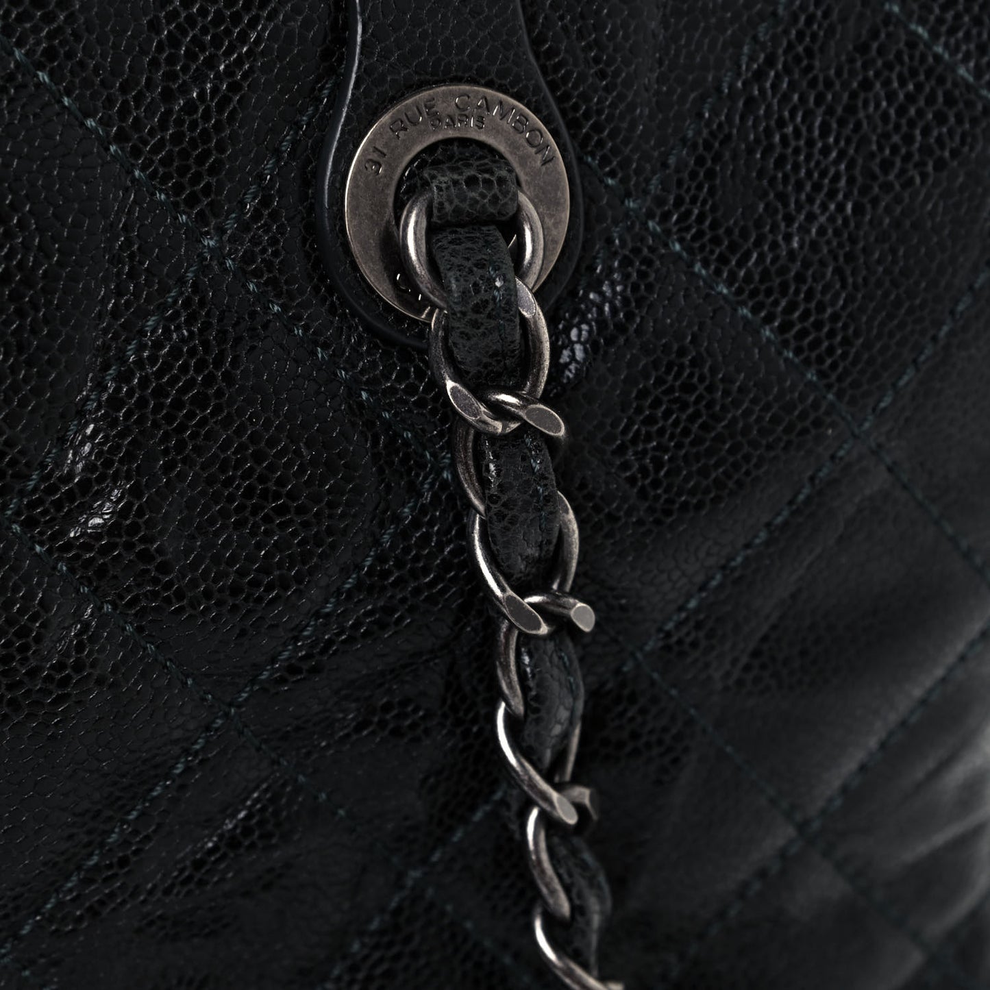 Crumpled Grained Calfskin Quilted CC Crave Tote Black