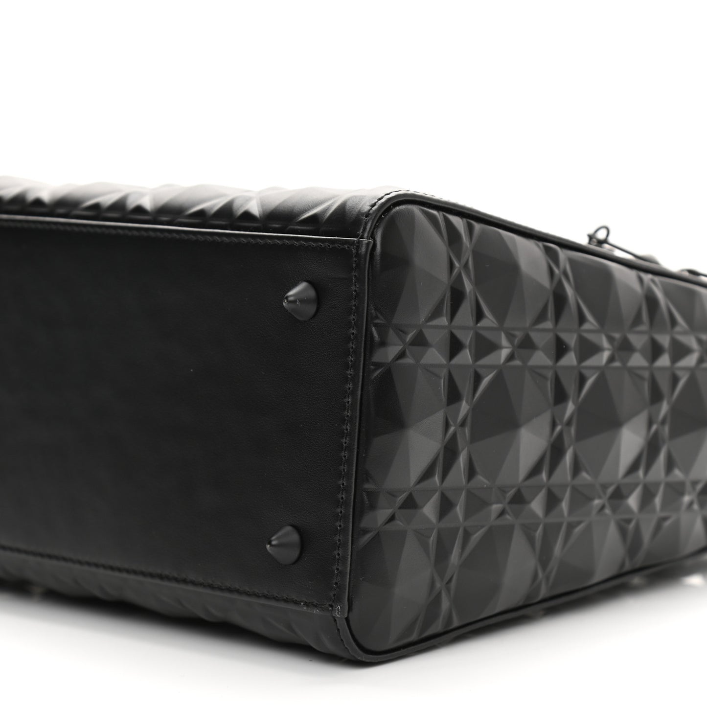 Calfskin Cannage Diamond Cannage Medium Lady Dior Black