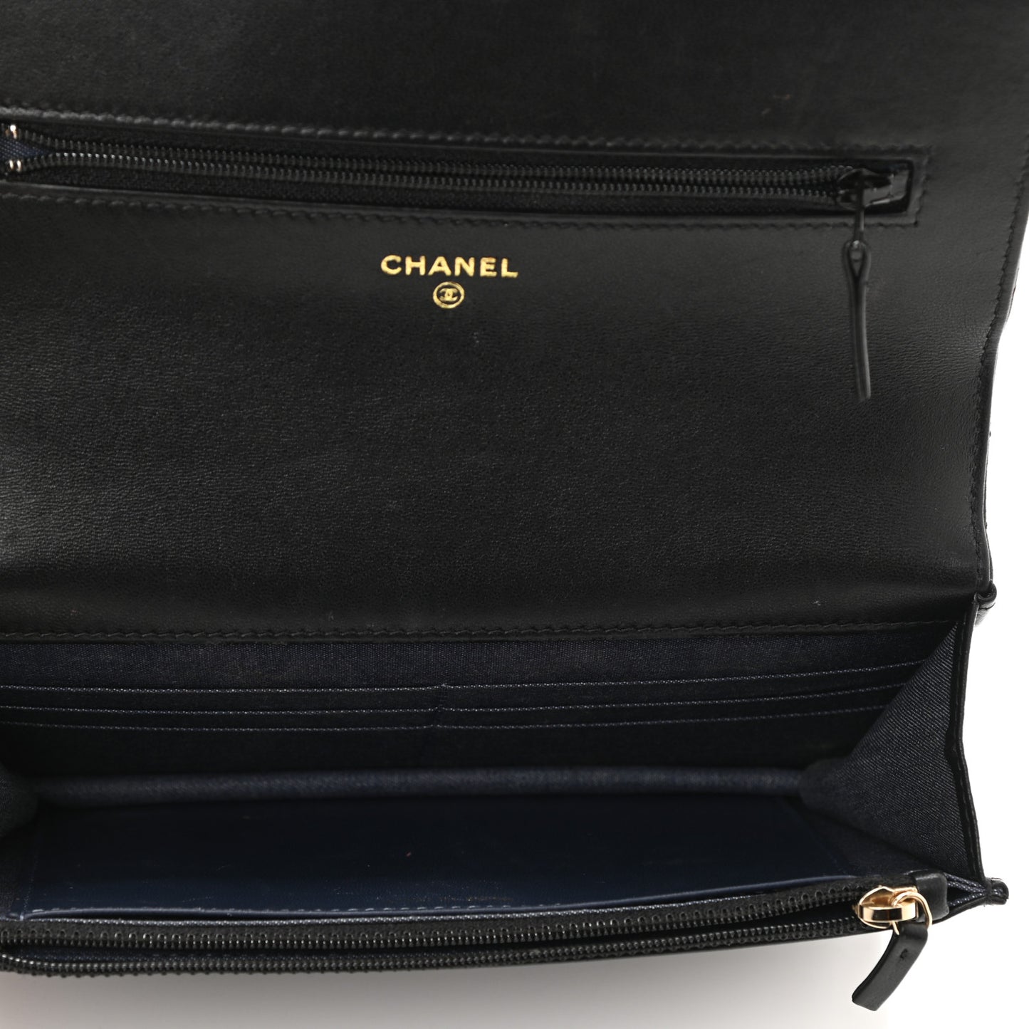 Lambskin Resin Bi-Color Quilted Wallet On Chain WOC Black