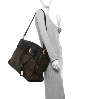 Louis Vuitton Monogram City Steamer XXL 2 of 11