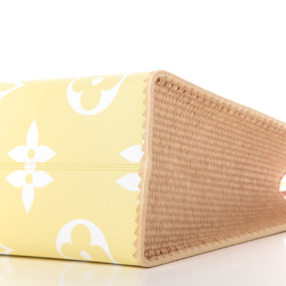 Louis Vuitton Monogram Giant By The Pool Hawaii Onthego GM Light Pink 7 of 10