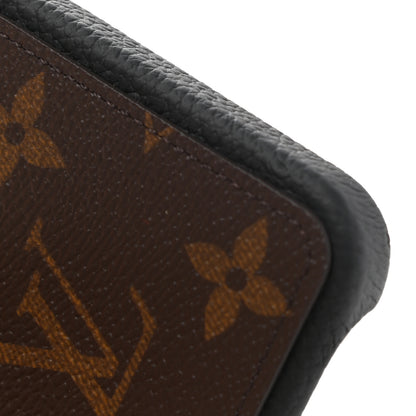 Louis Vuitton Monogram iPhone 12/12 Pro Bumper Black 10 of 11