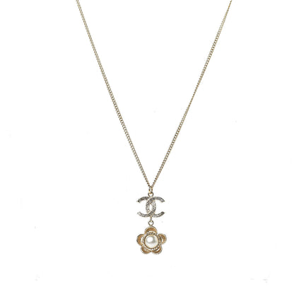 Chanel Pearl CC Camellia Pendant Necklace Gold 1 of 4